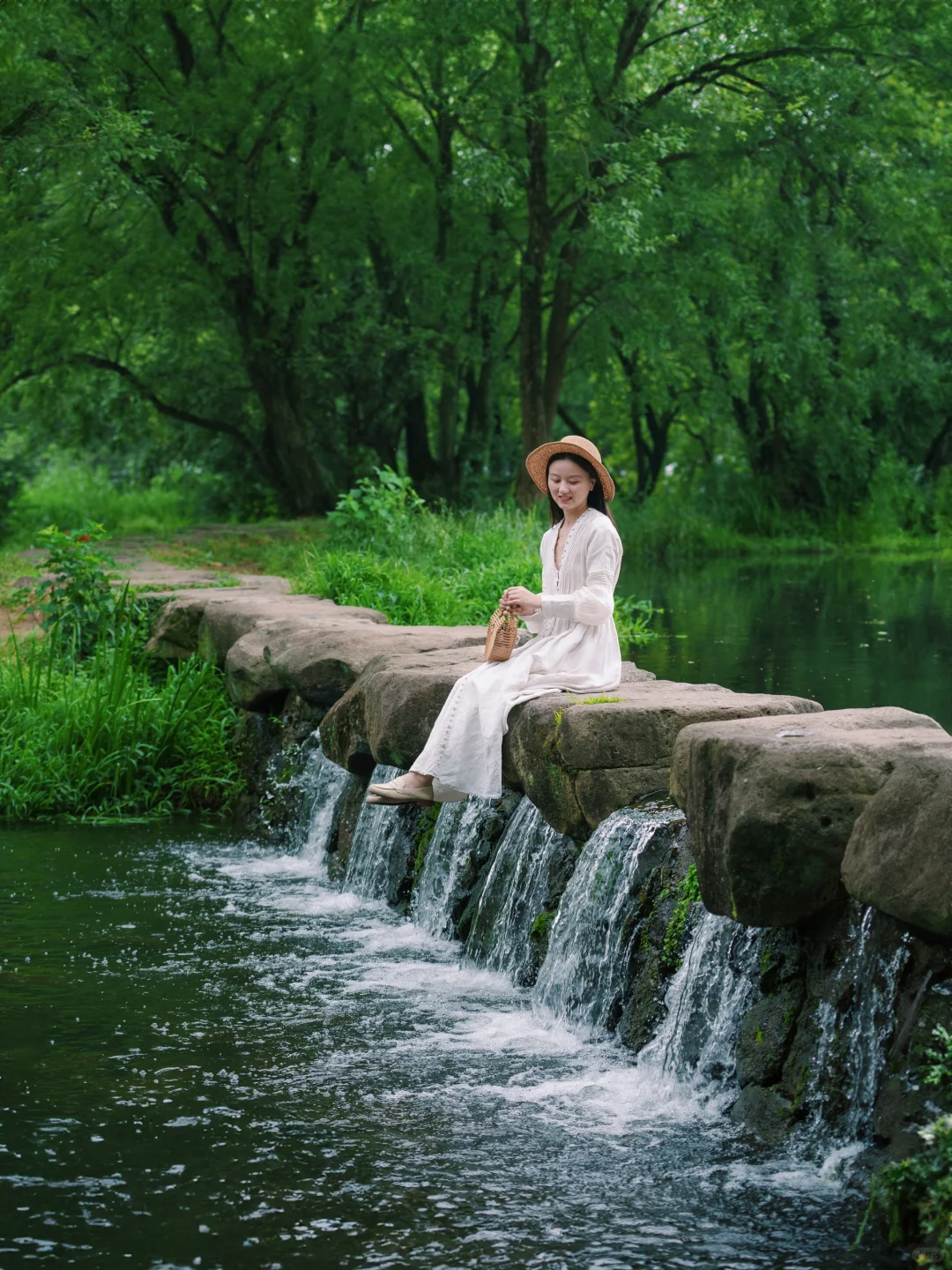 真的没人‼️西湖边zui舒服的citywalk路线