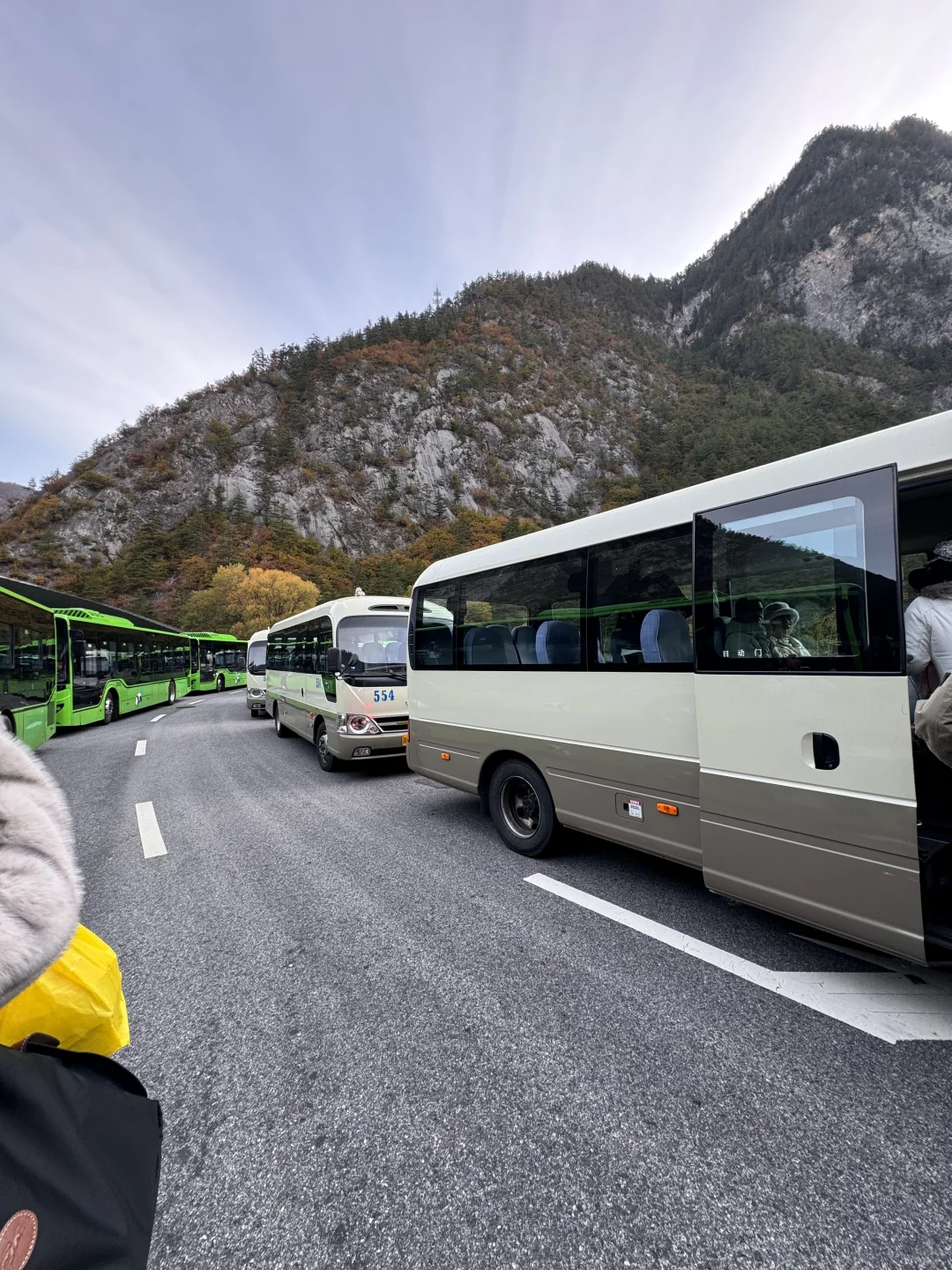 九寨沟最伟大的设施就是它！VIP观光车