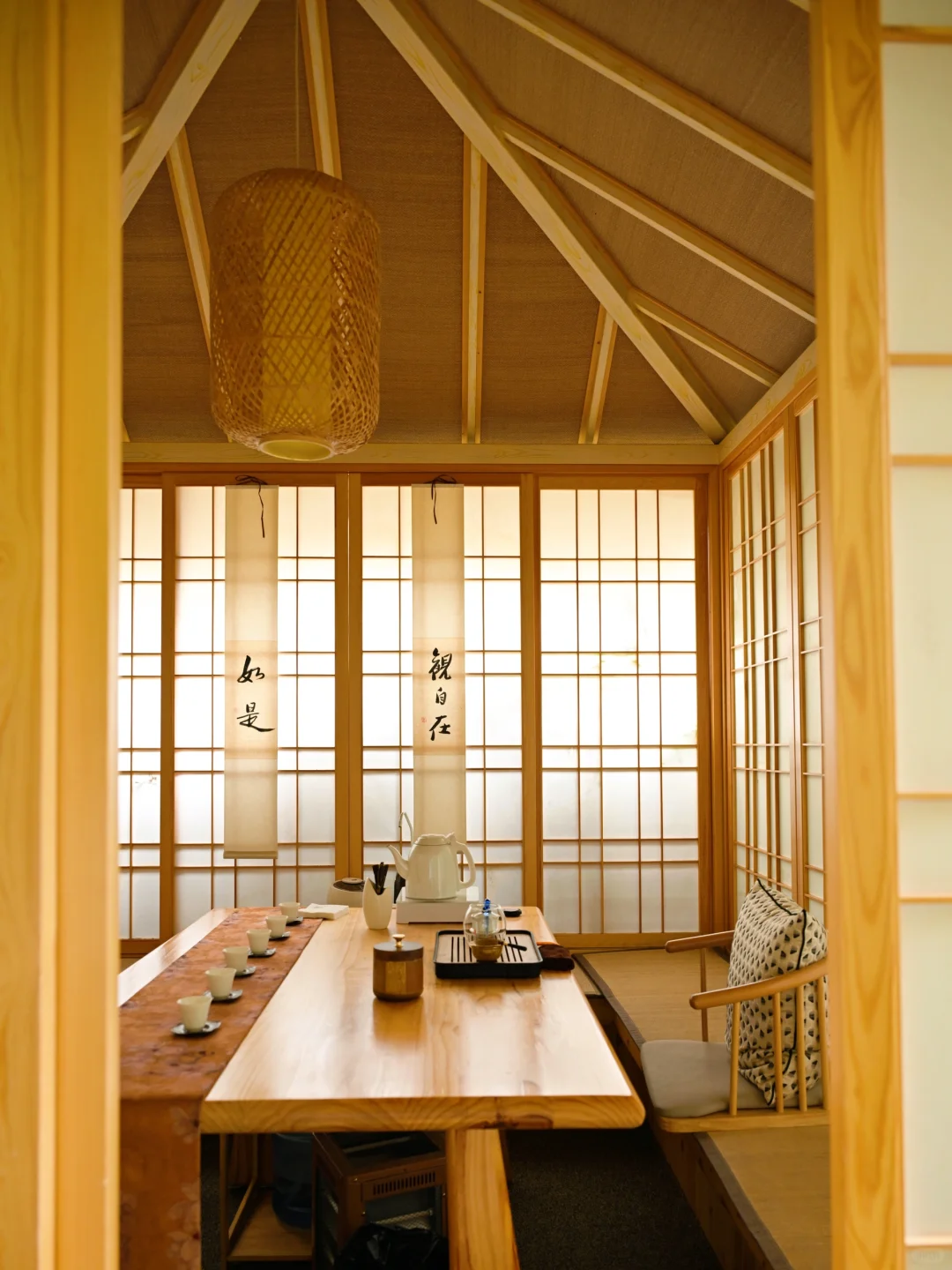 昆明去了，海鸥喂了，2天citywalk路线很满意