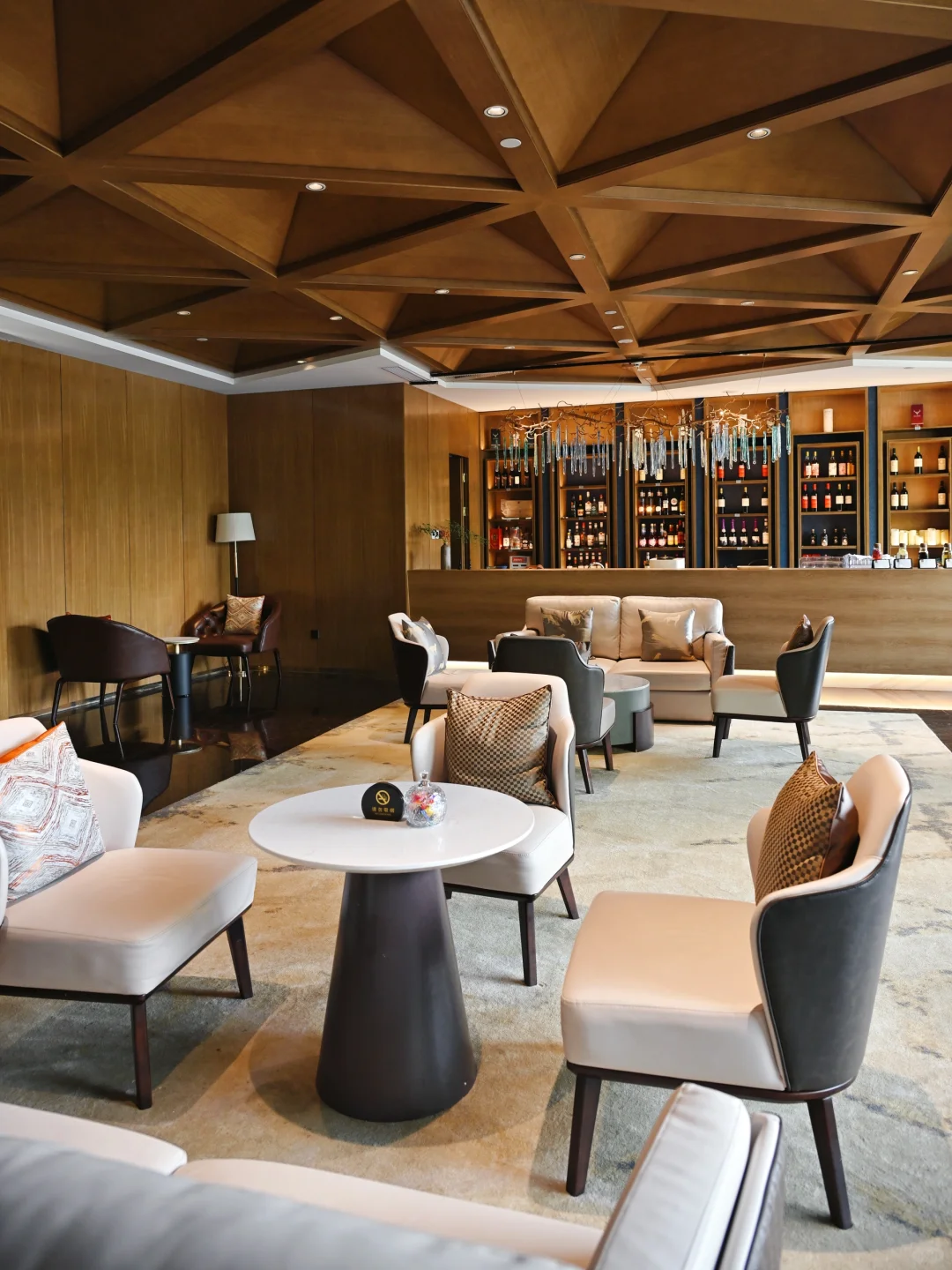 昆明去了，海鸥喂了，2天citywalk路线很满意