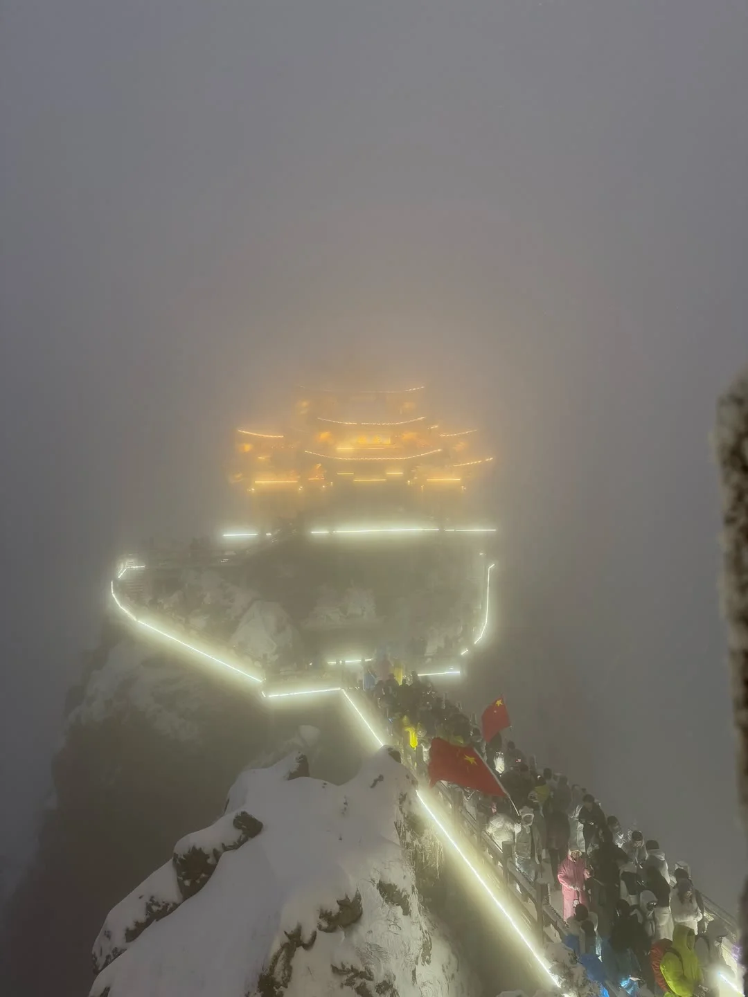 老君山真的下雪了❄️误入云中宫殿⚠️