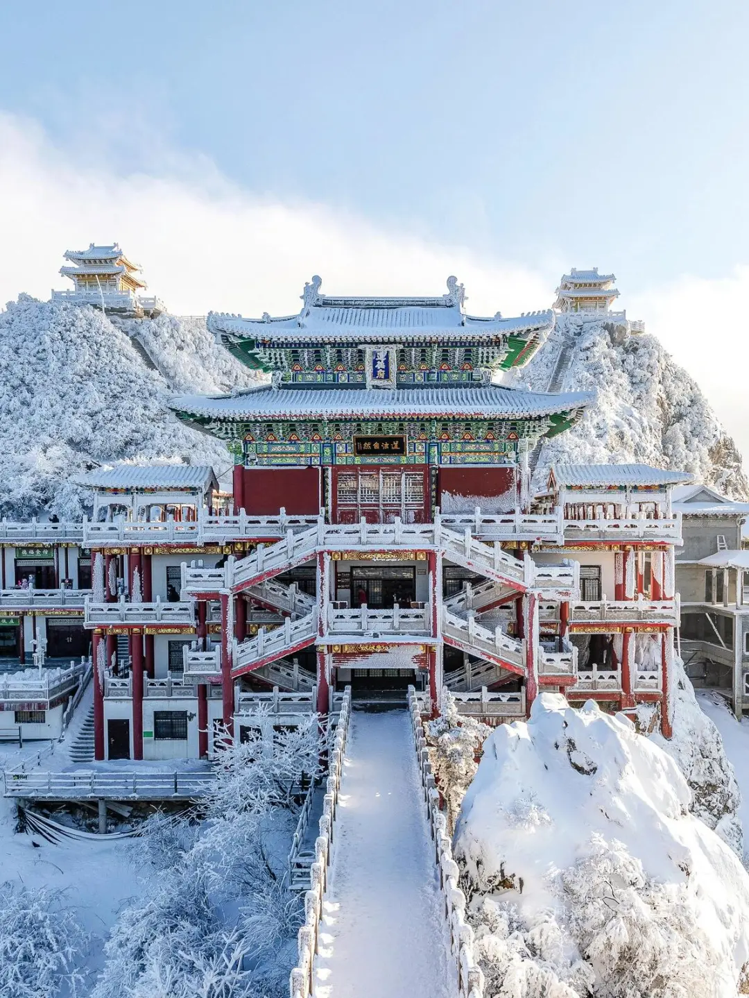 这哪里是老君山❄这根本就是天宫吧