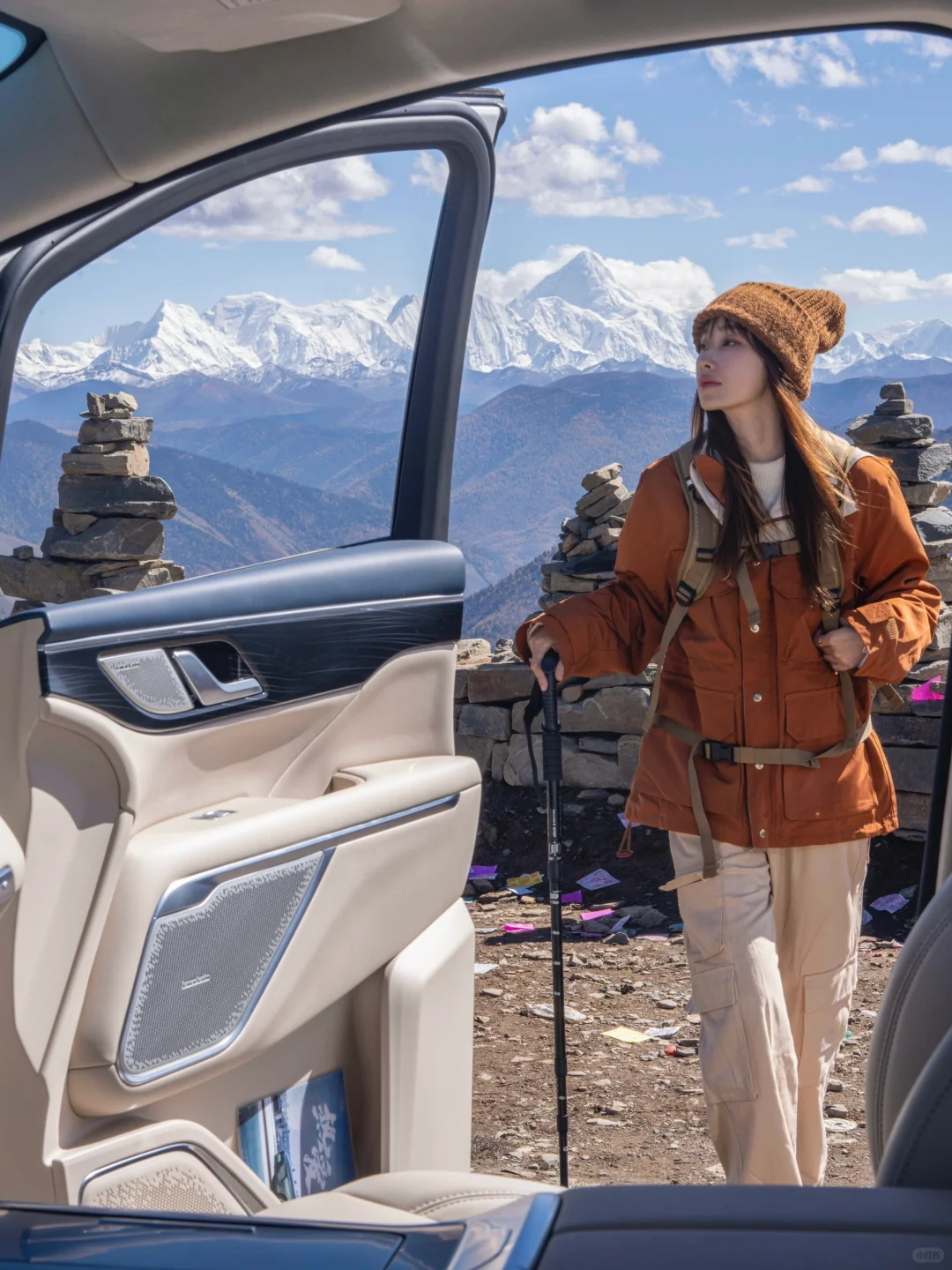 雪山、彩林、小溪，这就是川西封神的秋天🍂