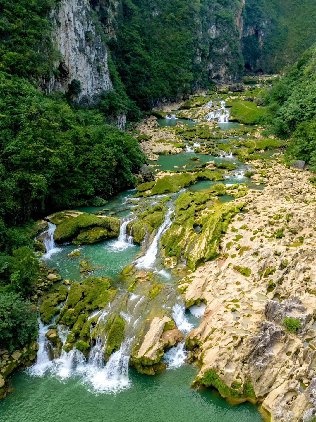 美炸了😭不愧是300万年前留下的自然遗迹❗️