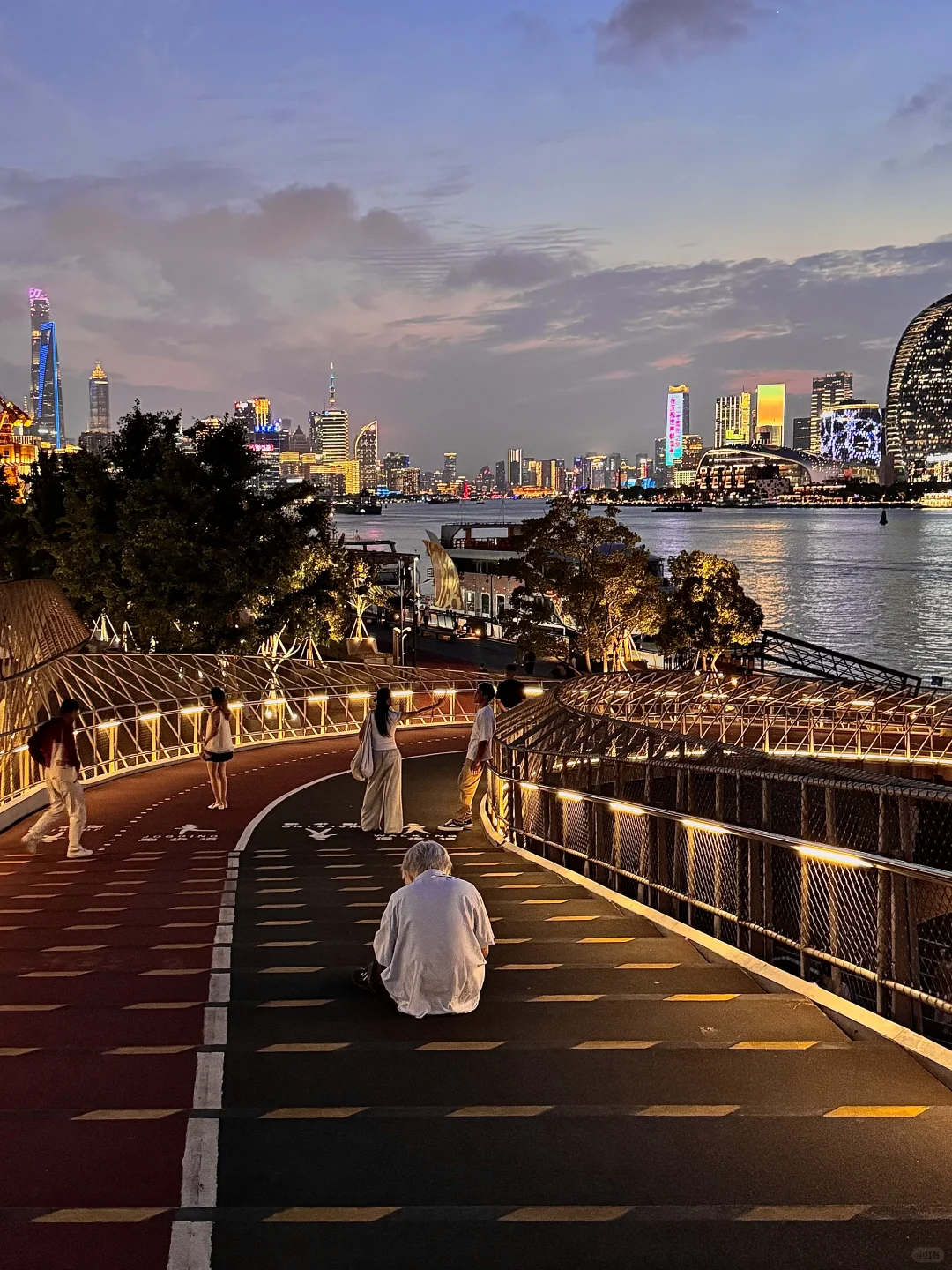 上海现状 ,12月去的姐妹尽早改行程