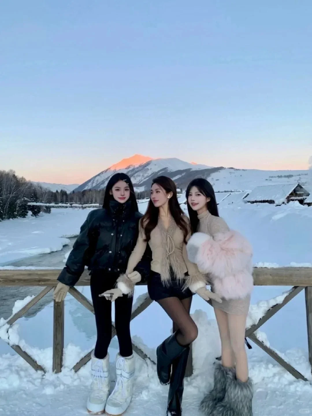 笑死😂三个人去新疆,谁也不想回去了!