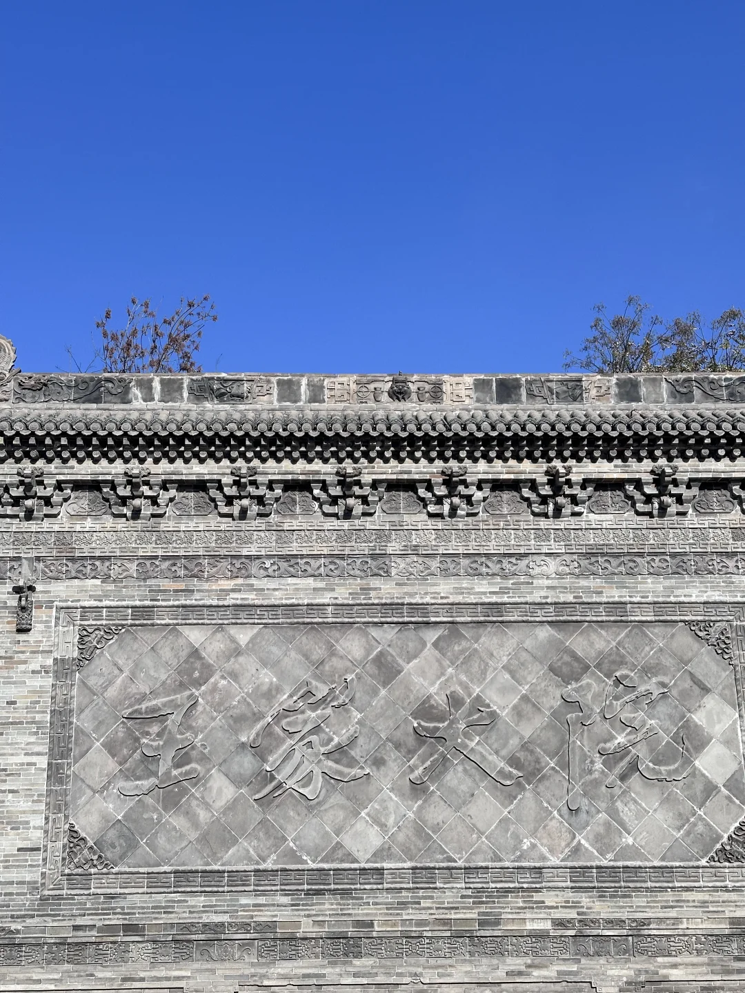 太原周边冬日必打卡:王家大院、石膏山、红崖