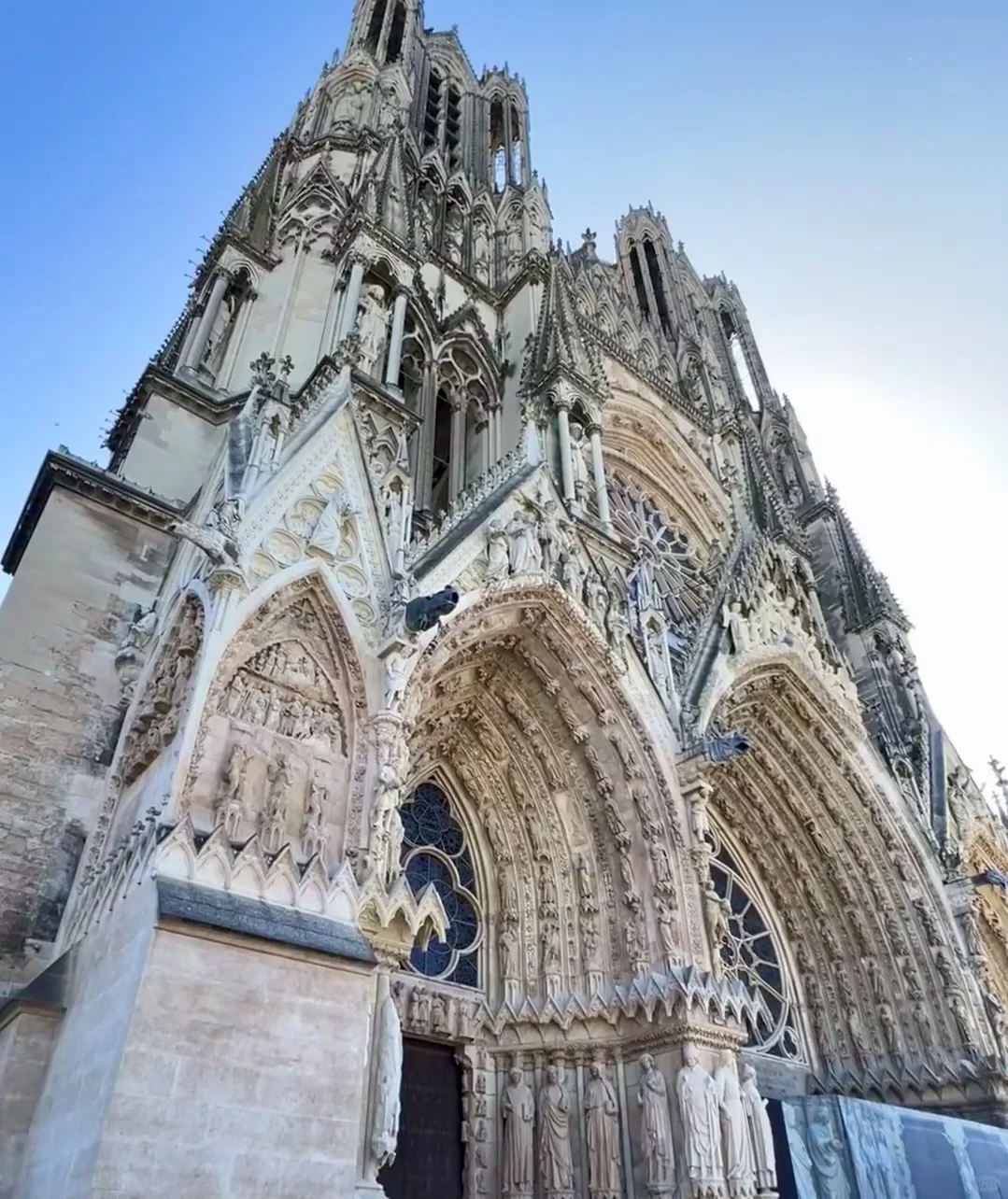 去欧洲玩了12天，我的消费观崩塌了