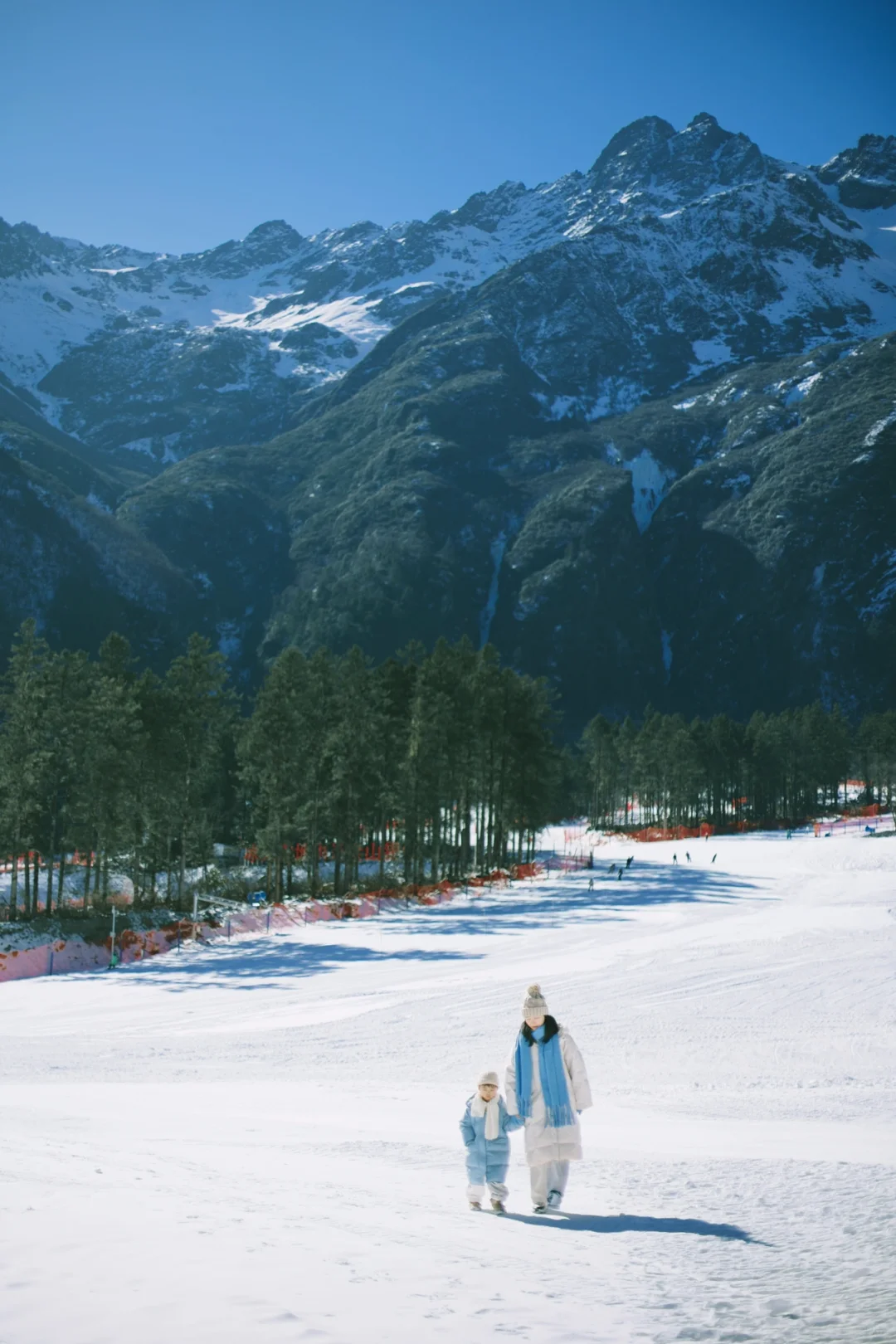 成都2.5h｜森林🌲雪山🏔️小众玩雪地❄️