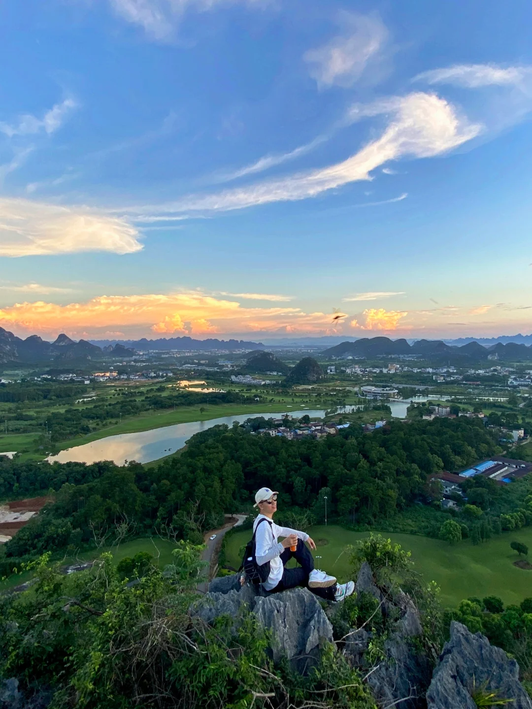 我出不了桂林，你爬一座山再走吧🌲