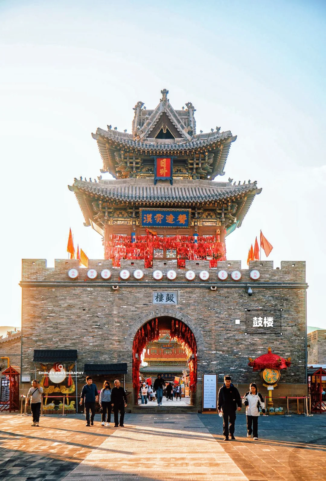 先出发再说｜日暮余晖，这座古城梦回600年前