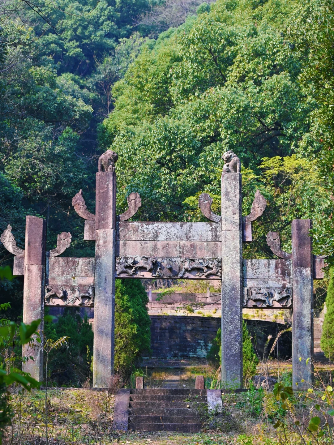 没想到！宁波0.5h藏着一条绝美山水徒步路线