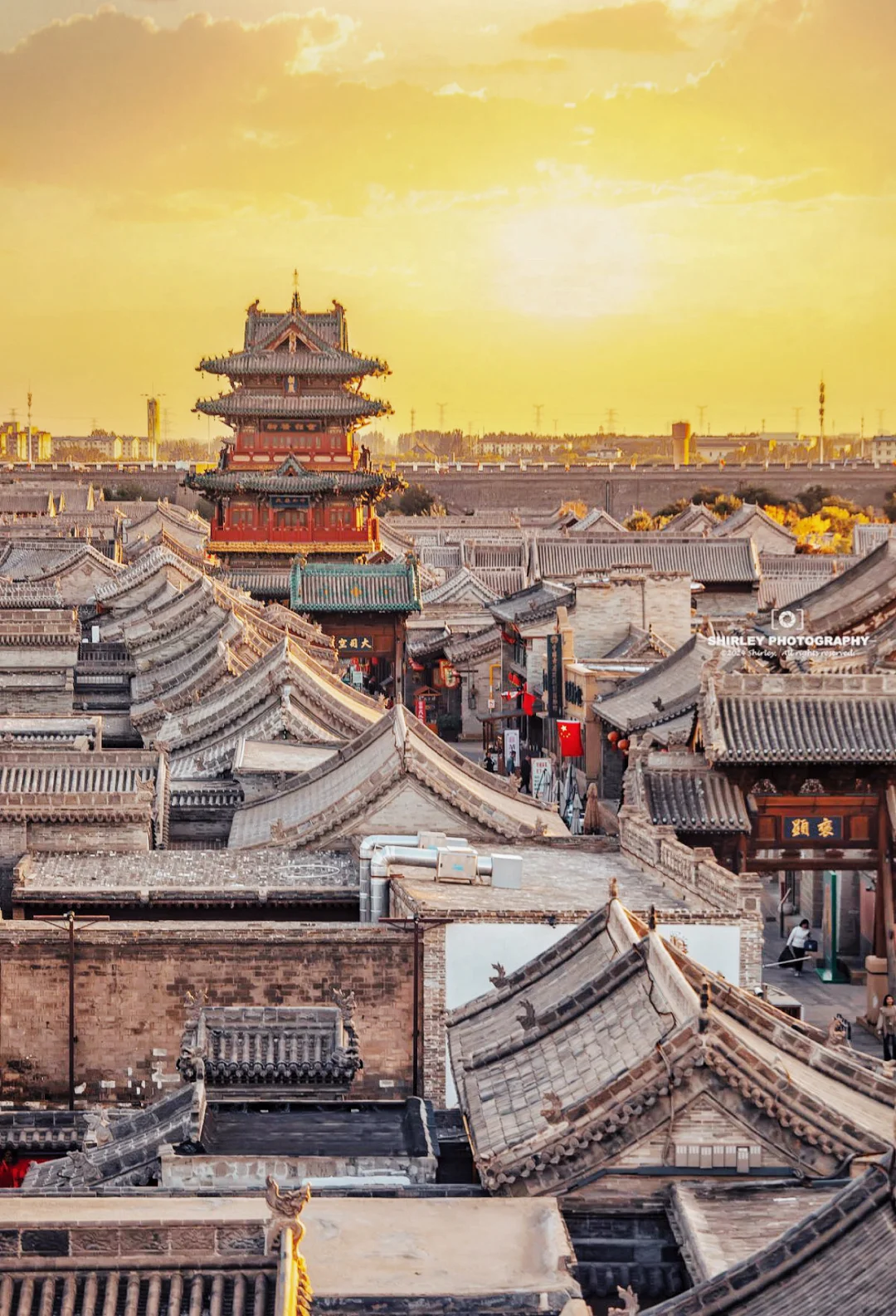 先出发再说｜日暮余晖，这座古城梦回600年前