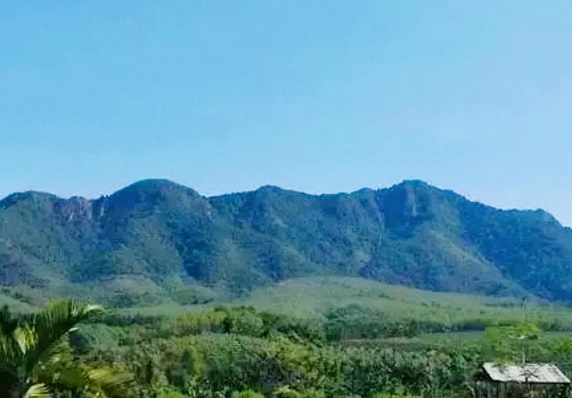 海南旅游 乐东黎族自治县毛公山