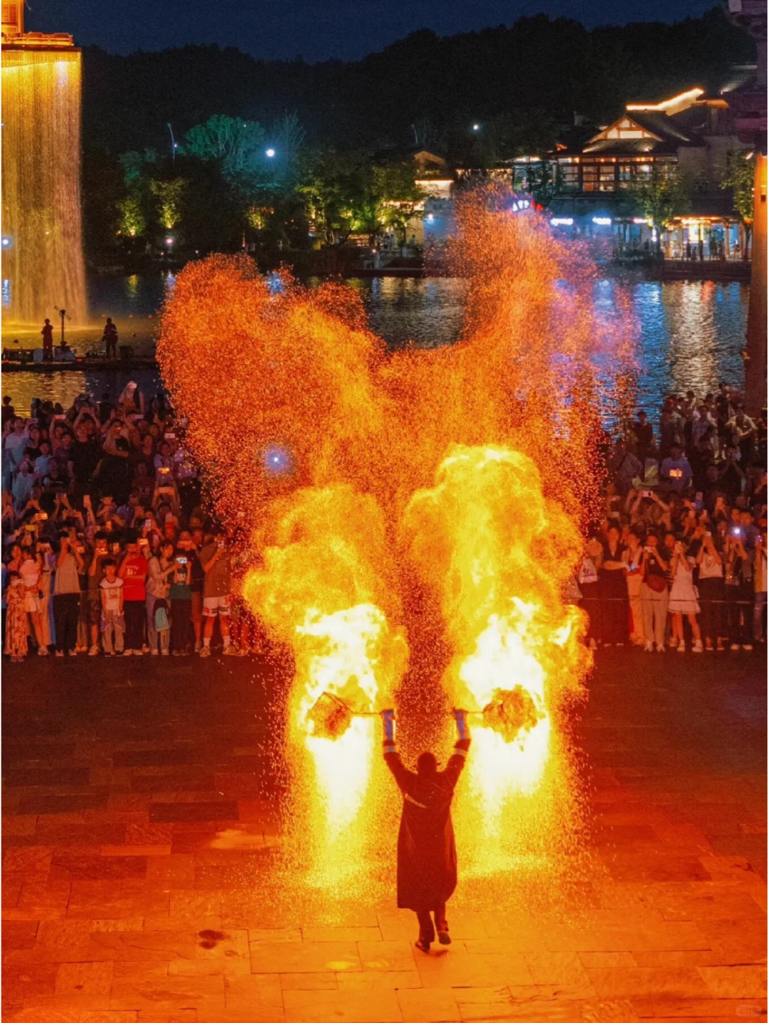 原来古人笔下”满船清梦压星河”真实存在✨