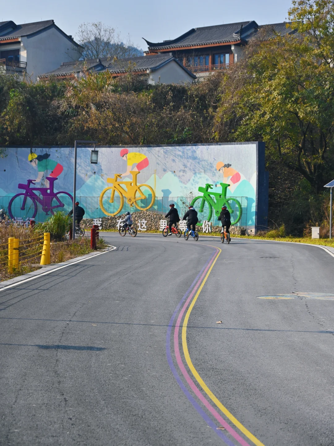 没想到！宁波0.5h藏着一条绝美山水徒步路线