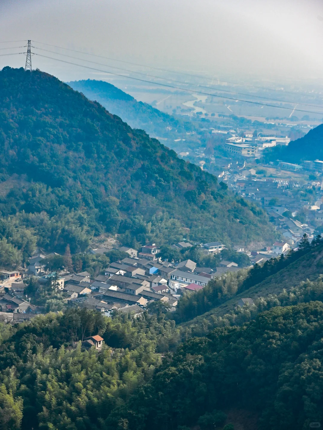 没想到！宁波0.5h藏着一条绝美山水徒步路线