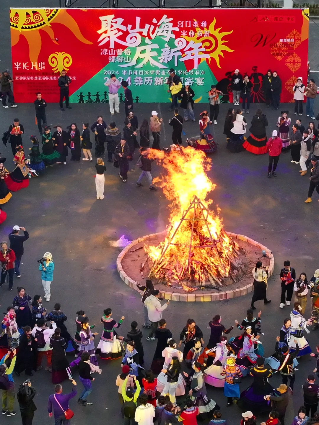四川被严重低估的雪山小城🏔️（附攻略）