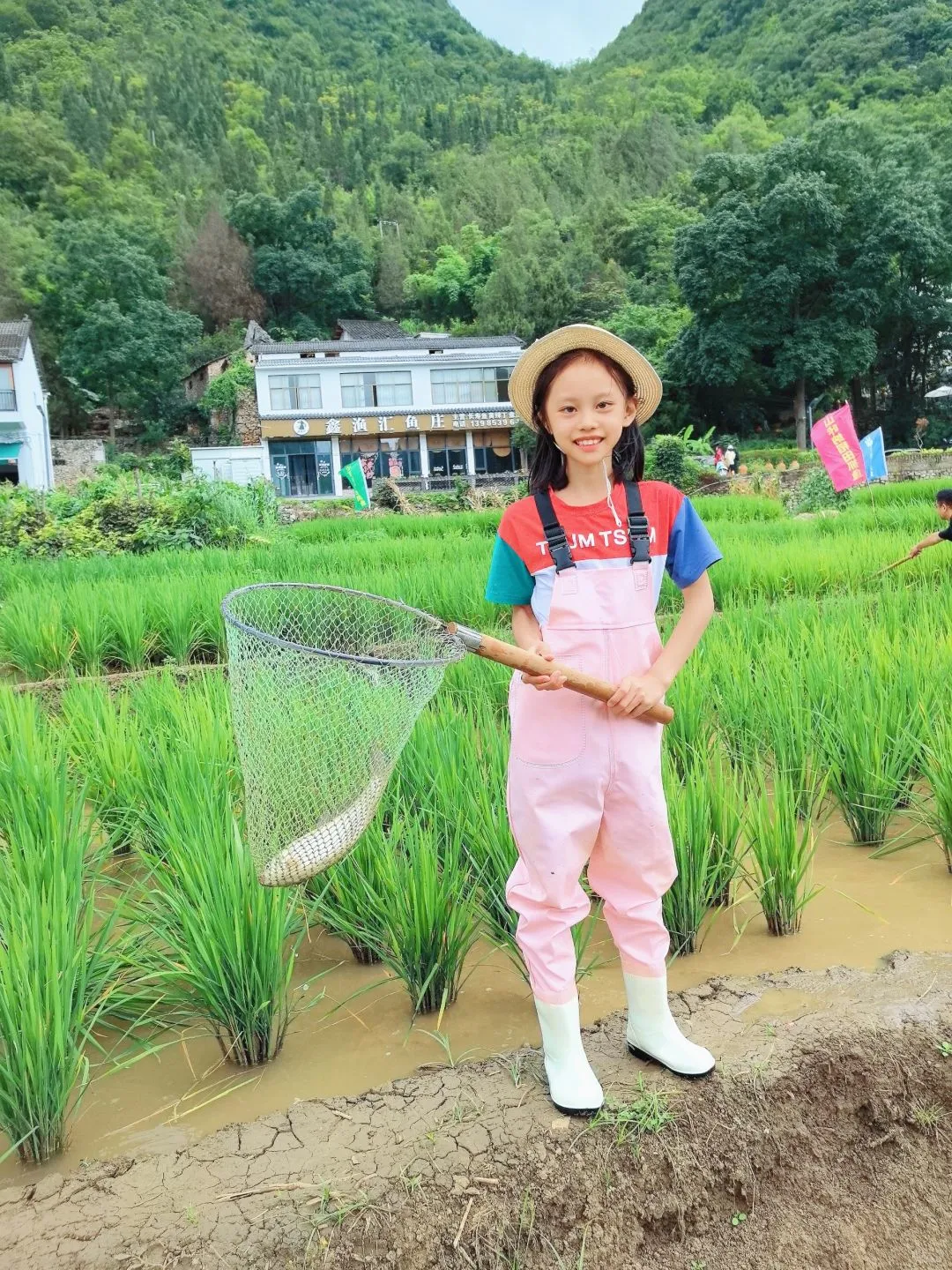 1月春节和家人,去贵州万峰林看油菜花🌼