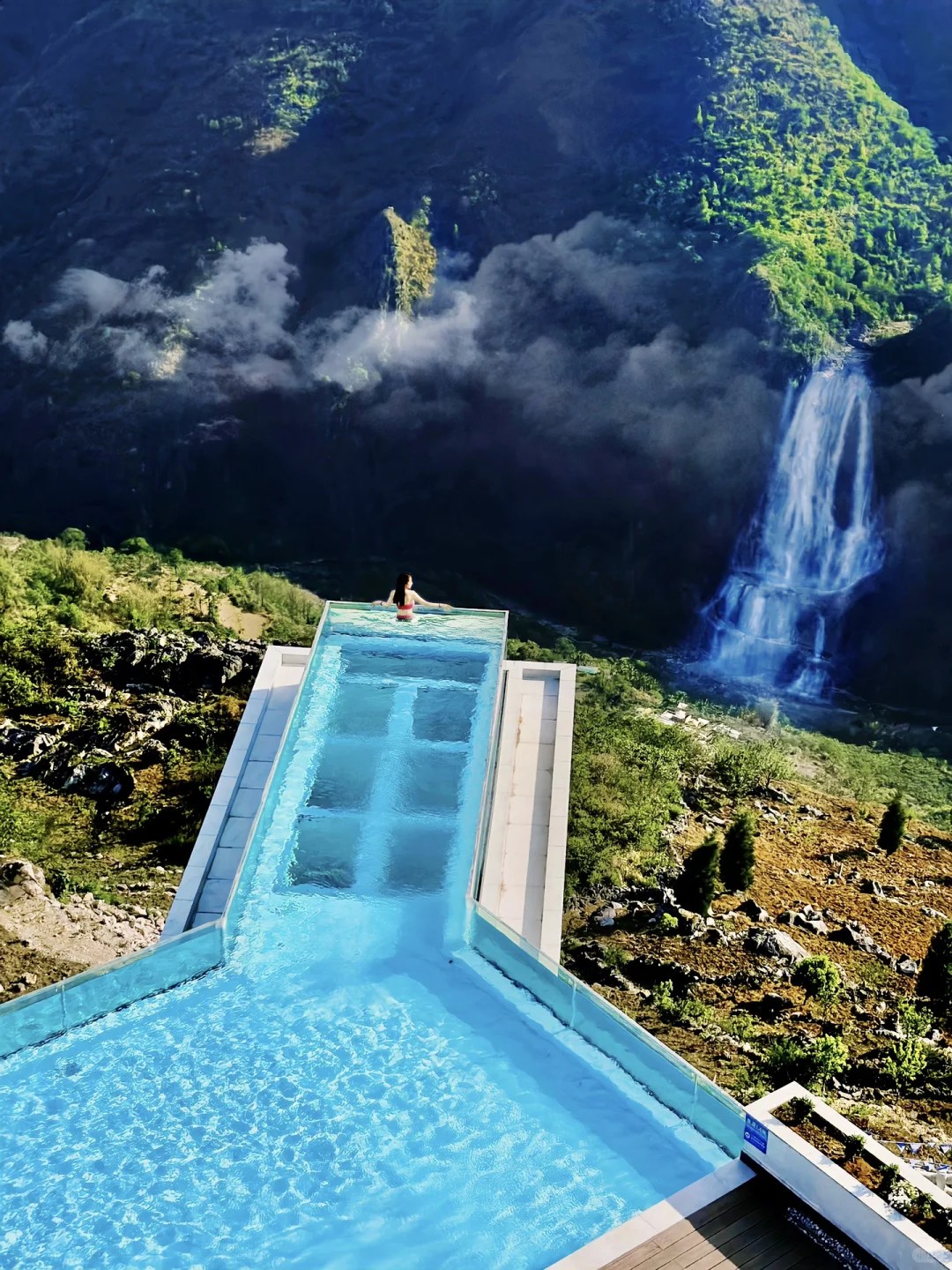 1月春节和家人,去贵州万峰林看油菜花🌼