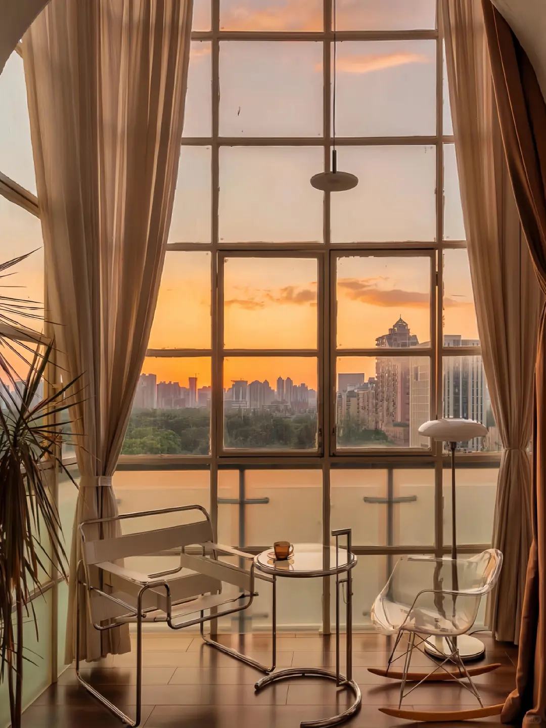 武汉！江汉路！！138俩人😭太好住了！