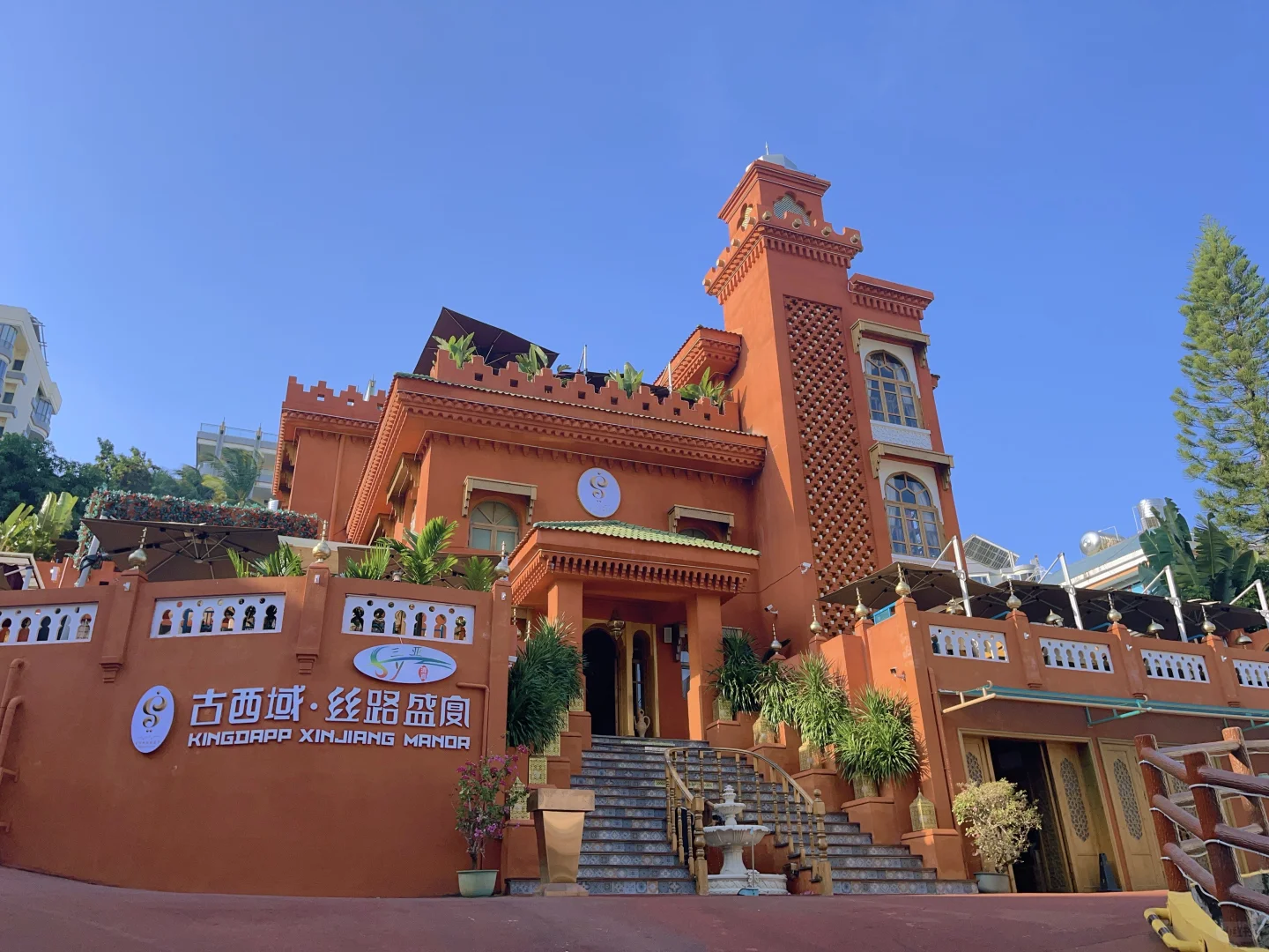 去年环岛一圈，今年补上中线两个景点