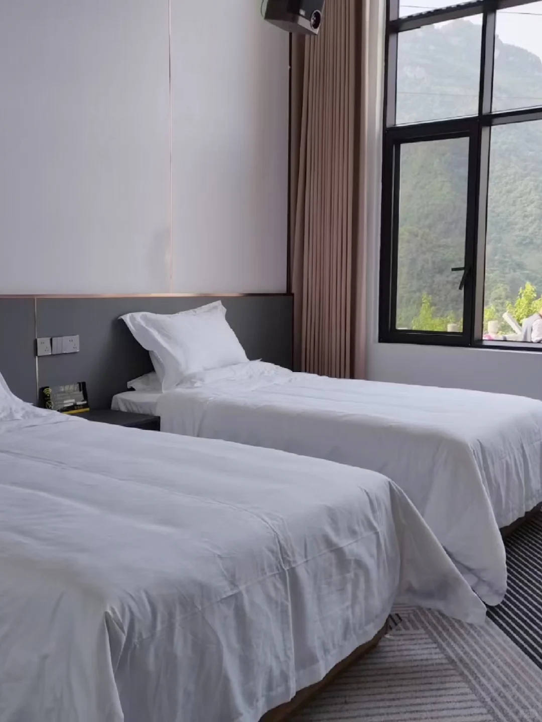 恩施私人订制旅游、专车专导、名宿酒店美食