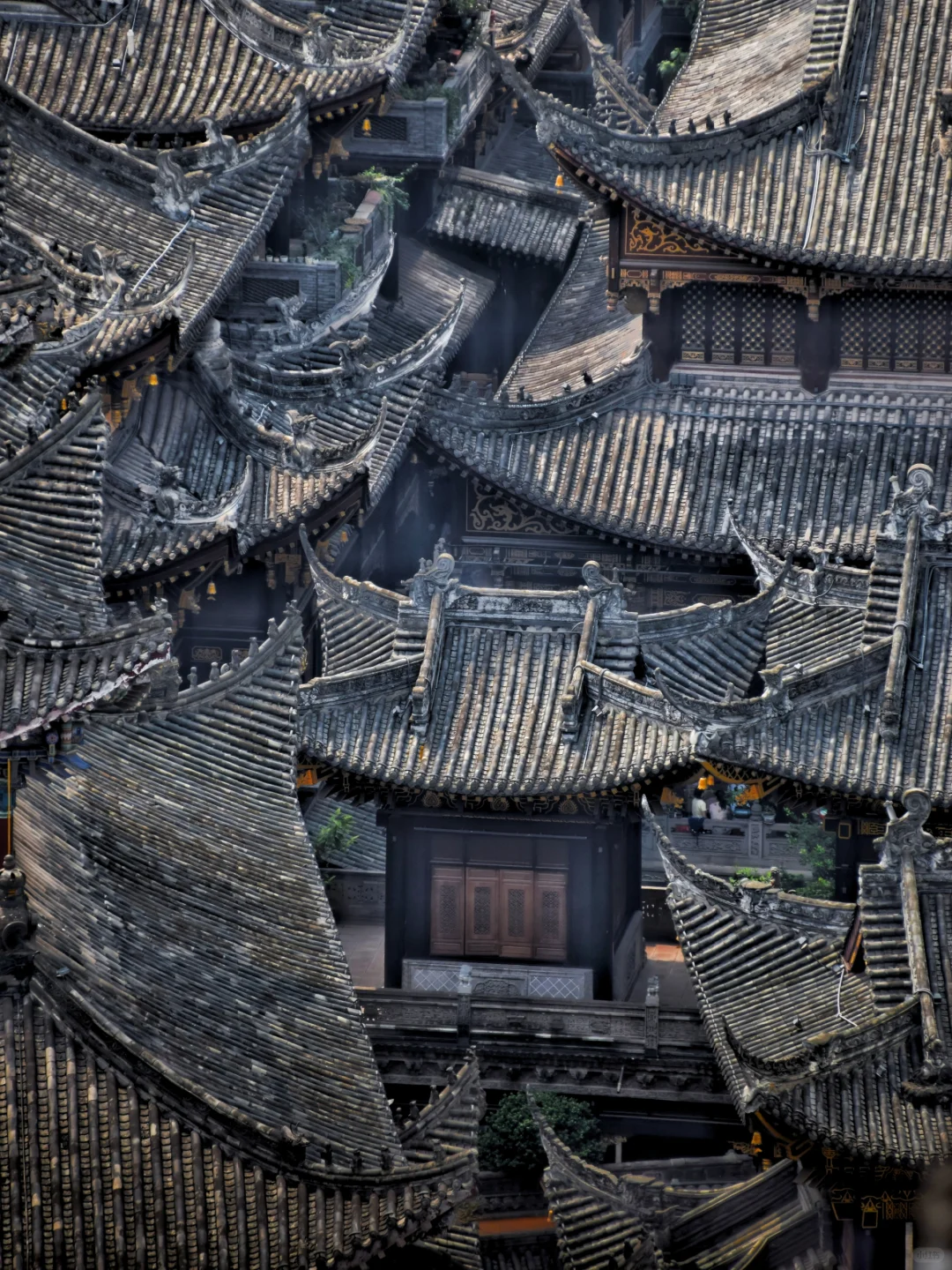 看一次震撼一次！来重庆绝对不能错过的寺庙