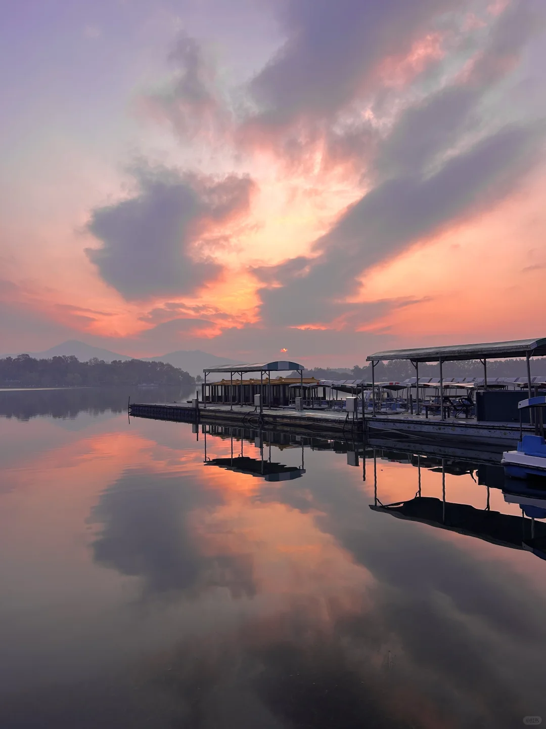 玄武湖＝“原谅世界湖”🌊 南京最大能量场！