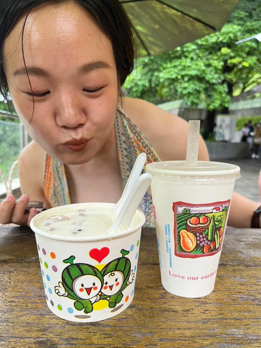 台湾🥥放点朋友圈没法发的