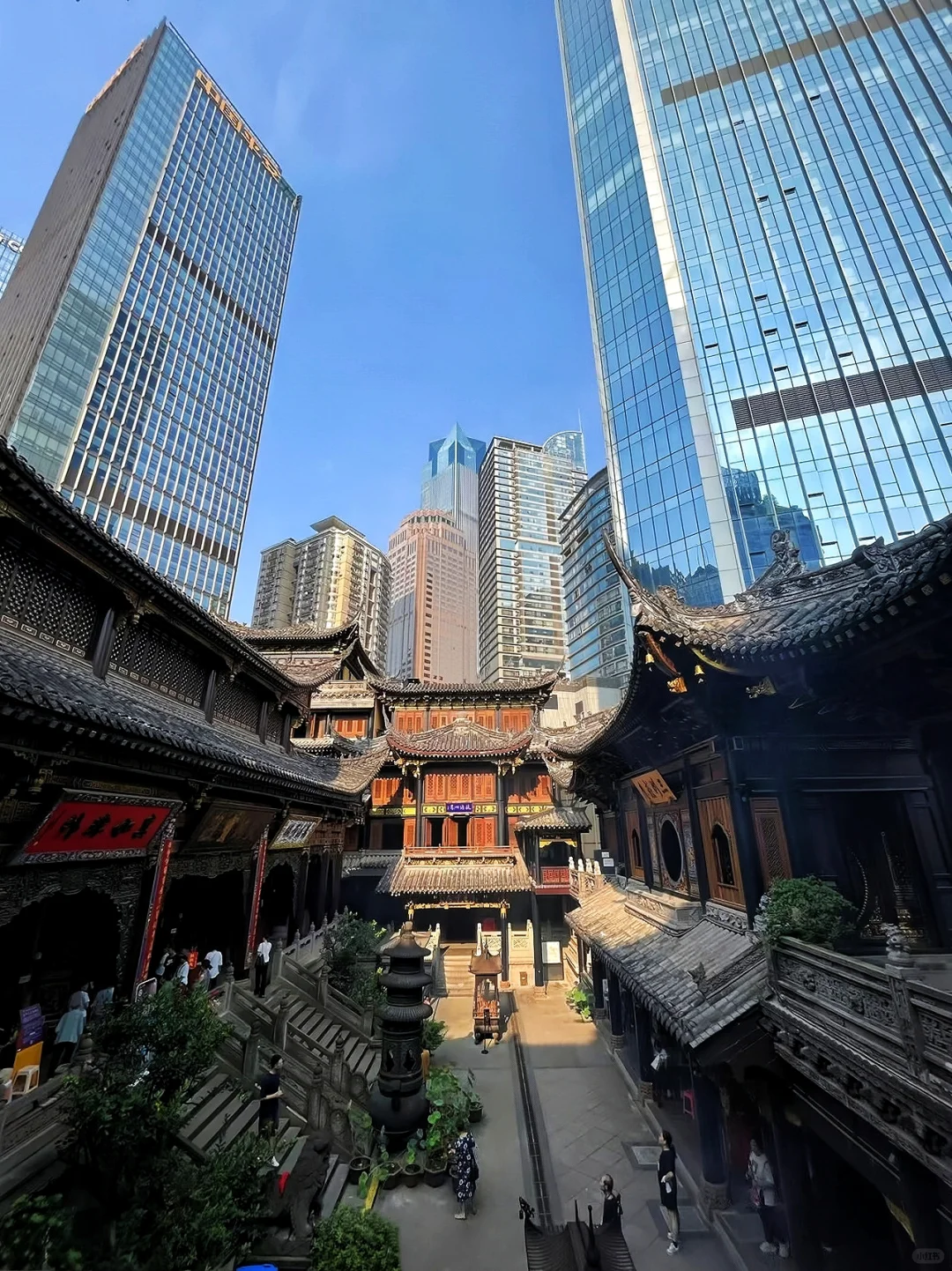 看一次震撼一次！来重庆绝对不能错过的寺庙