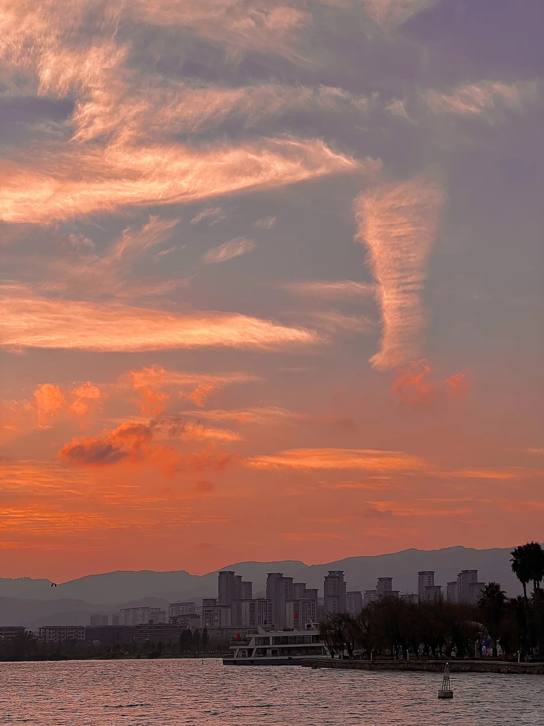 凤凰🐦🔥晚霞live |昆明的晚霞简直了😭