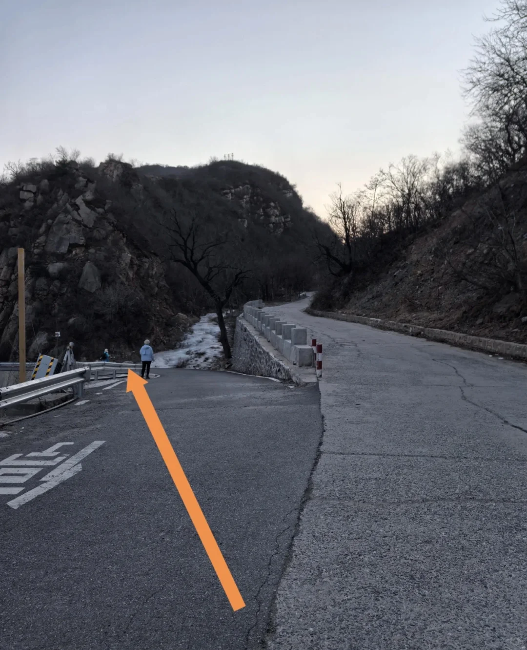 冰瀑‼️绝对是寒冷季节里的浪漫🌈