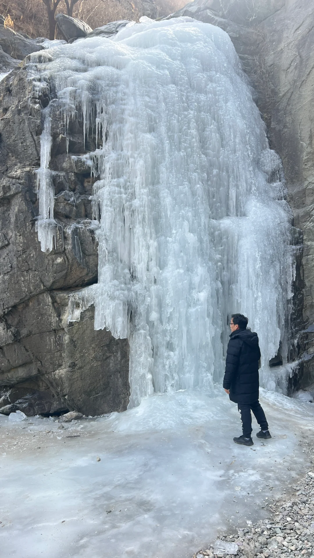 冰瀑‼️绝对是寒冷季节里的浪漫🌈