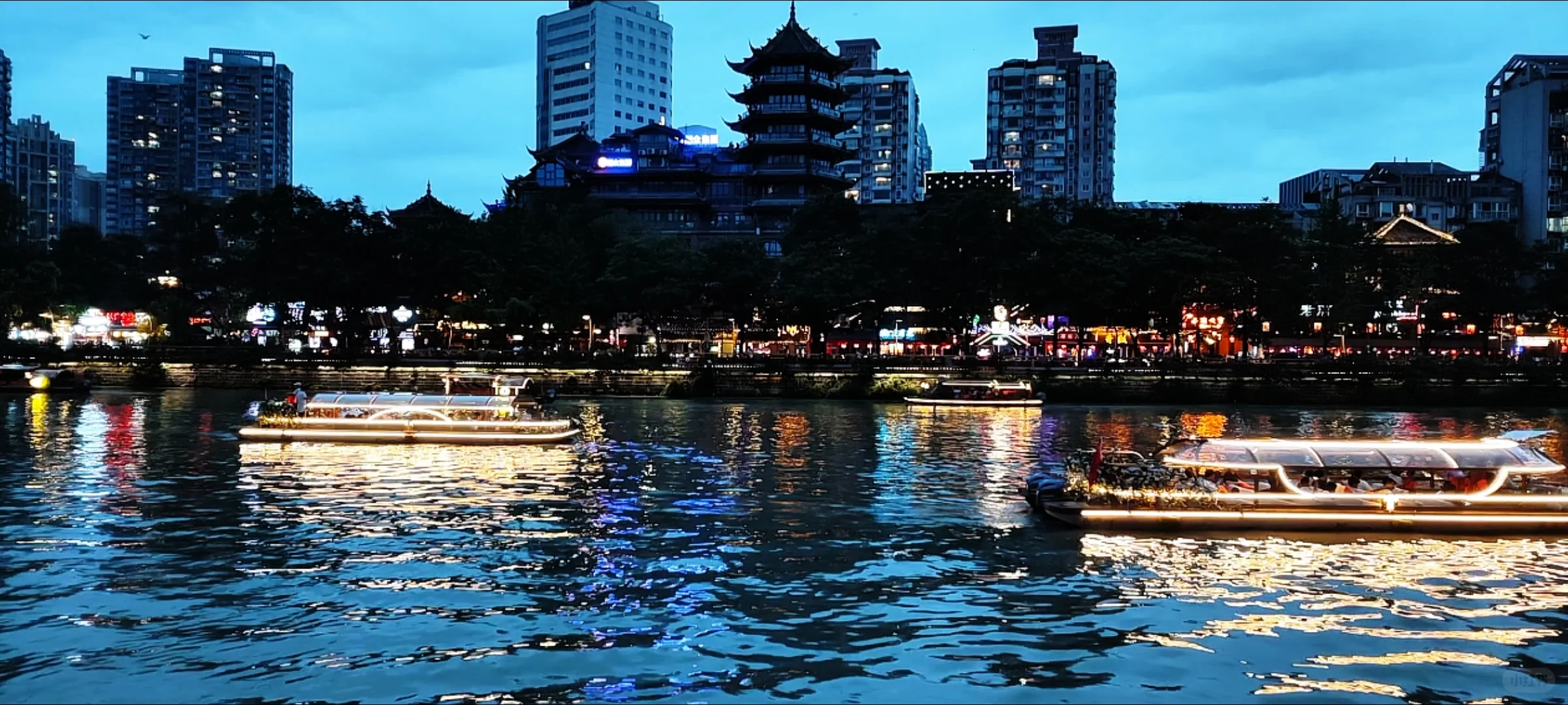 大家旅游都去过那些地方？交换一下风景吧