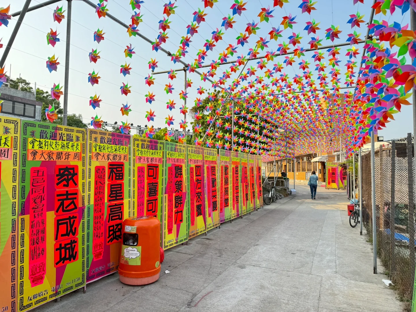 从香港长洲岛寄了好多明信片！