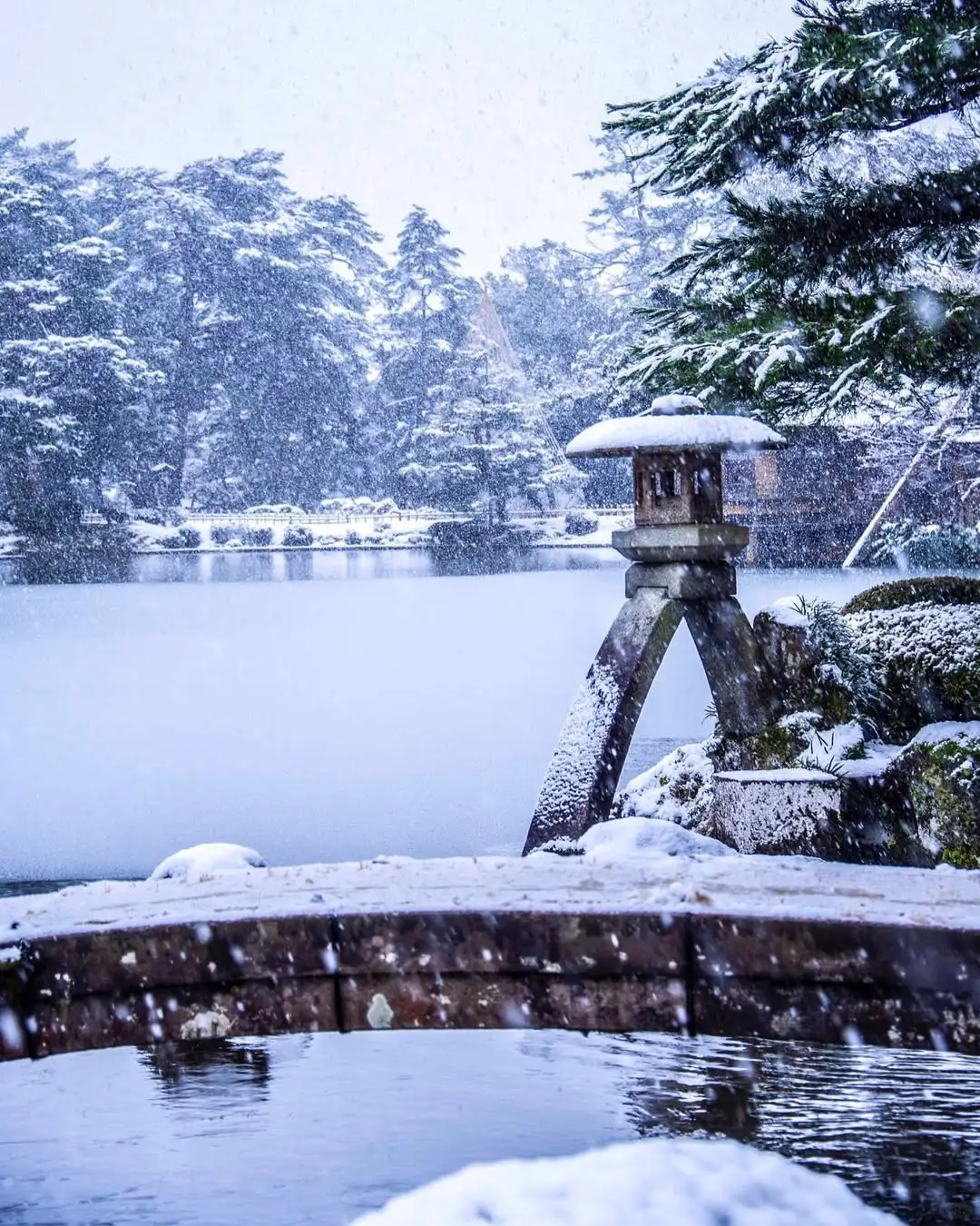 名古屋或大阪进出，白川乡金泽JR交通攻略