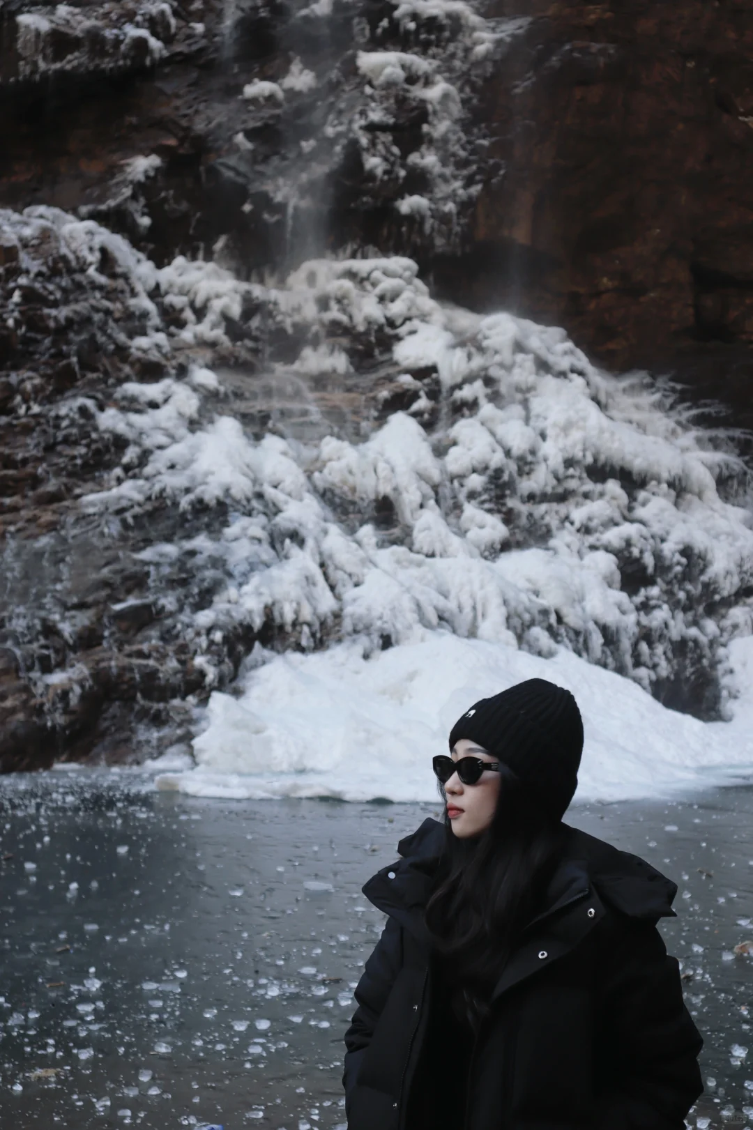 已是悬崖百丈冰