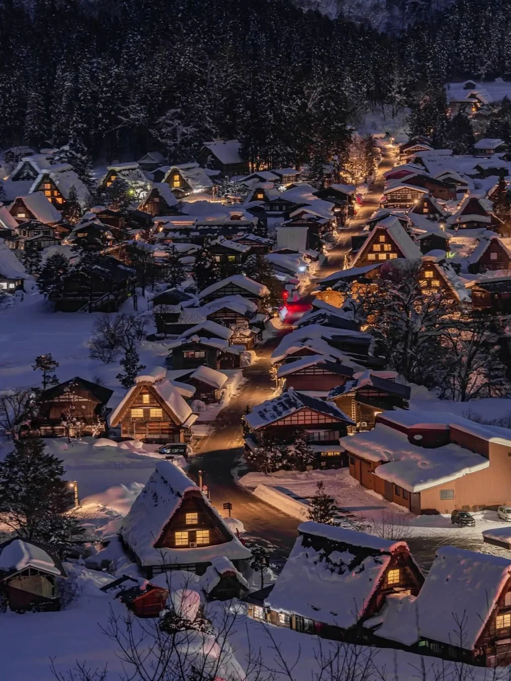 名古屋或大阪进出，白川乡金泽JR交通攻略