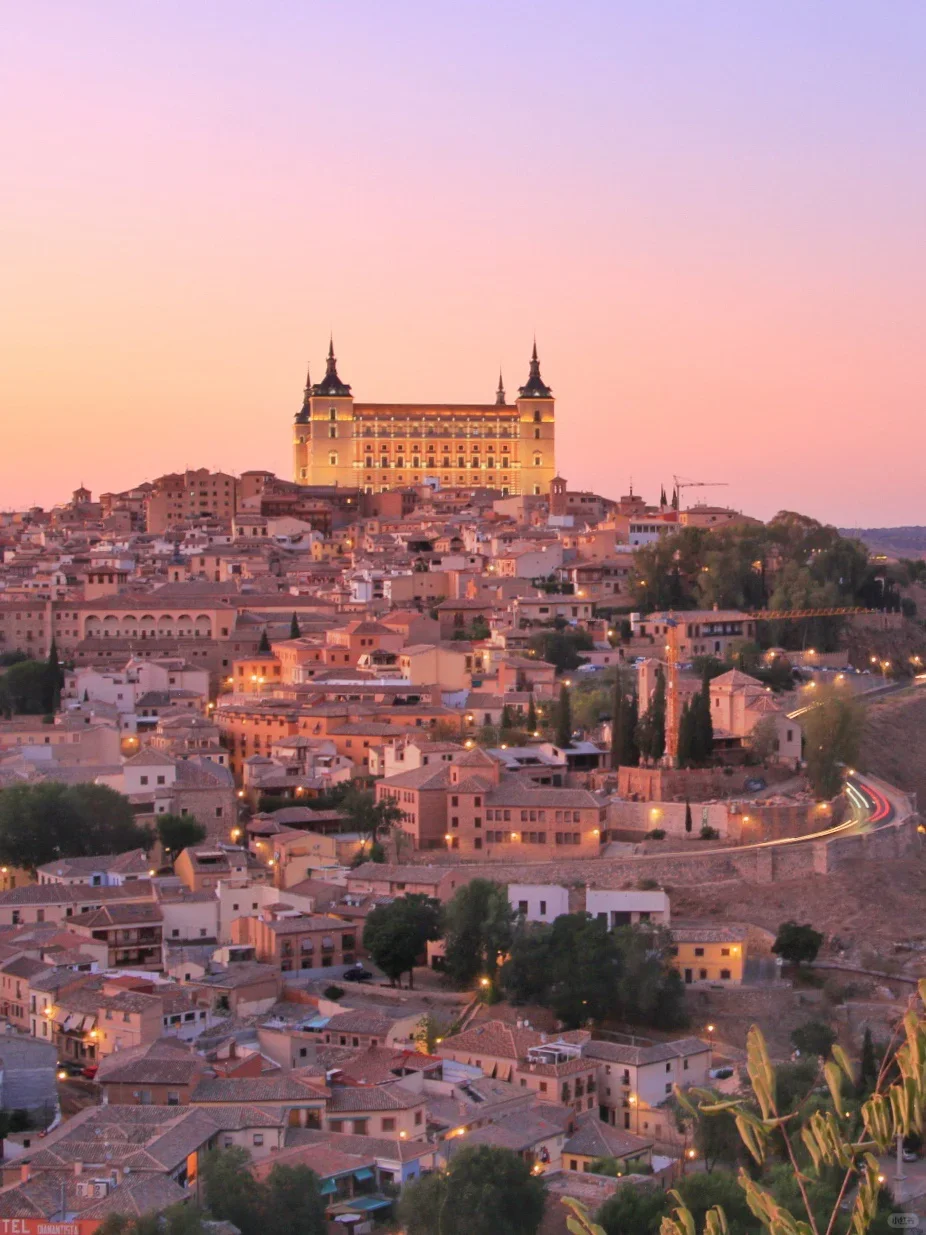 西班牙跟团游才是上上之选❗️安全系数高