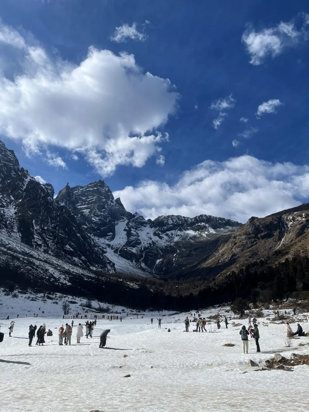 1⃣️月实拍 毕棚沟live… 蓝天白云的真的好美