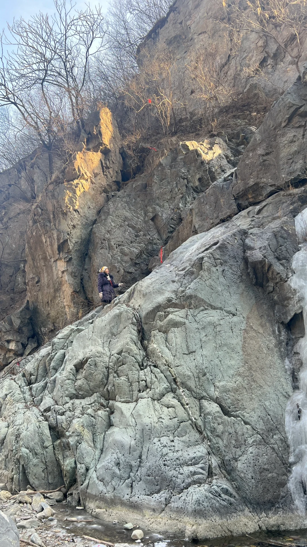 冰瀑‼️绝对是寒冷季节里的浪漫🌈