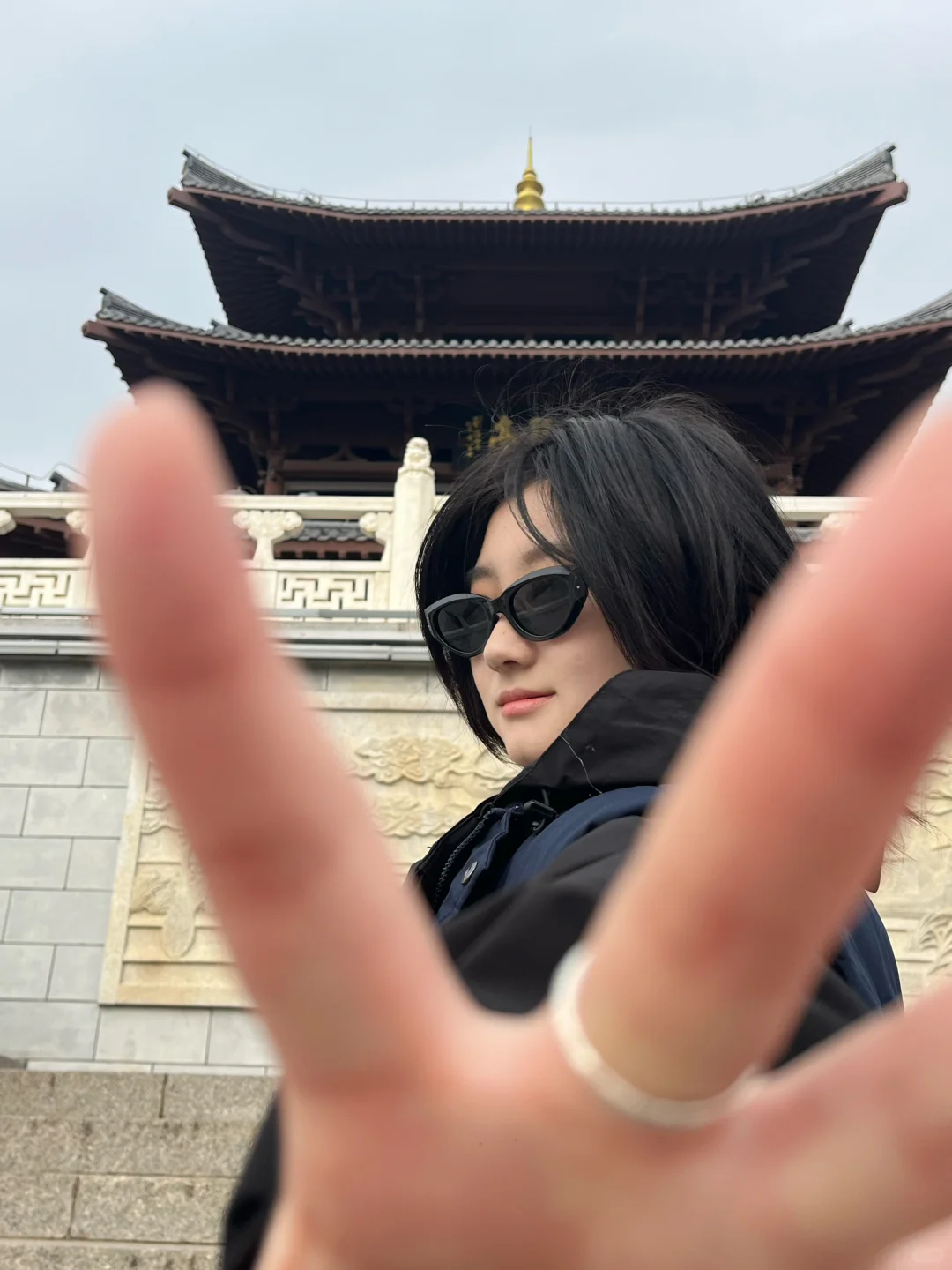 到底是谁害我背了一箱速食上庐山！？！