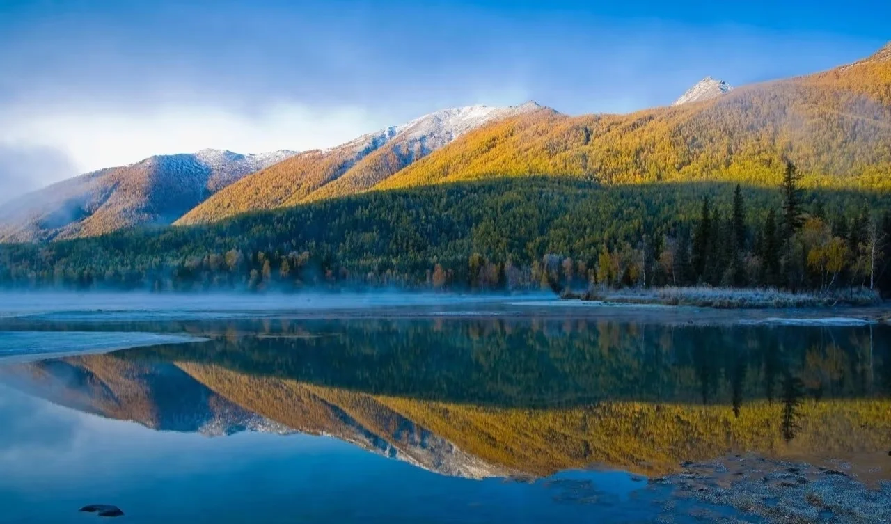 阿勒泰喀纳斯禾木景区的天花板