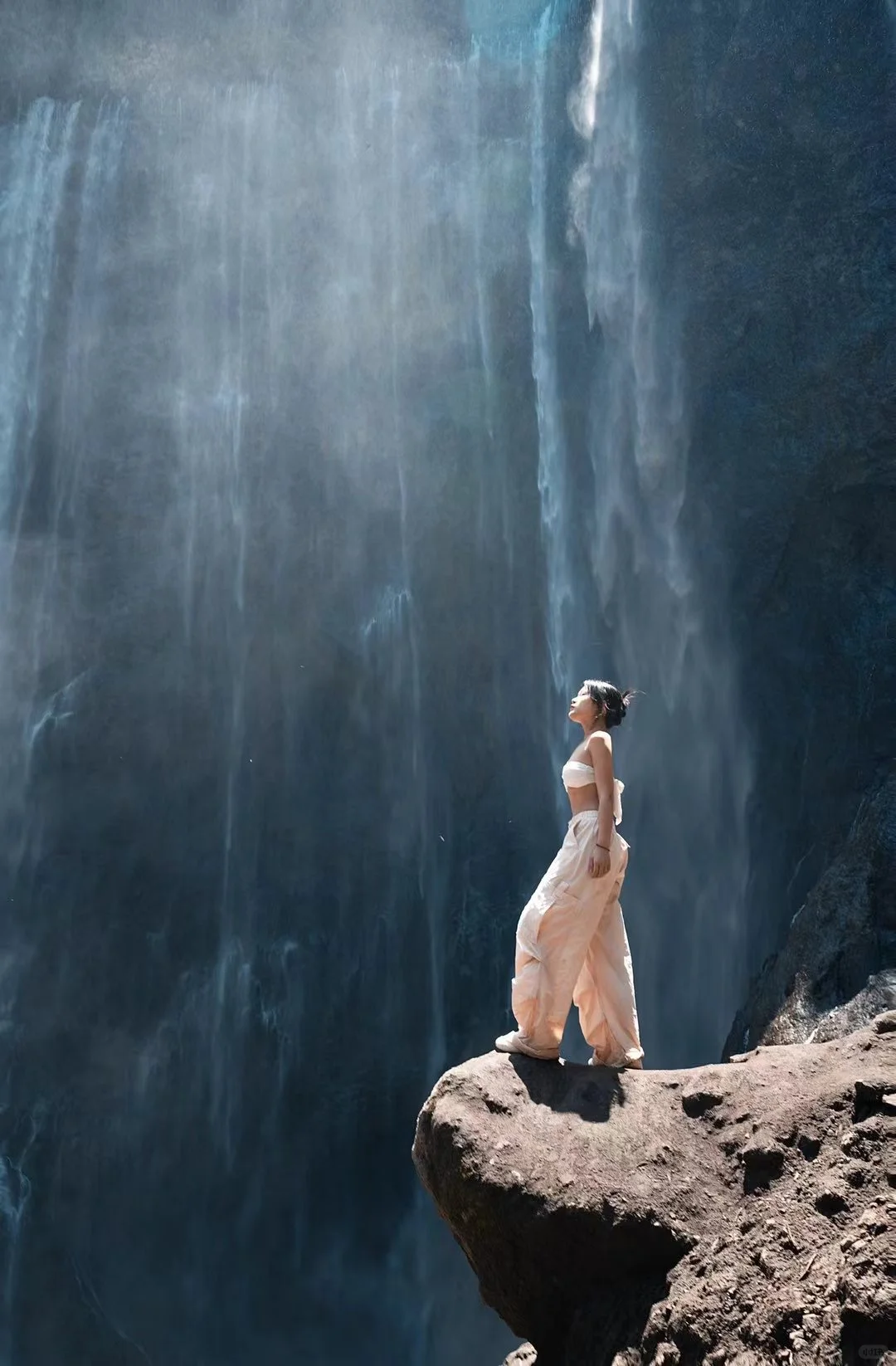 找不到人一起旅游(𖦹.𖦹)