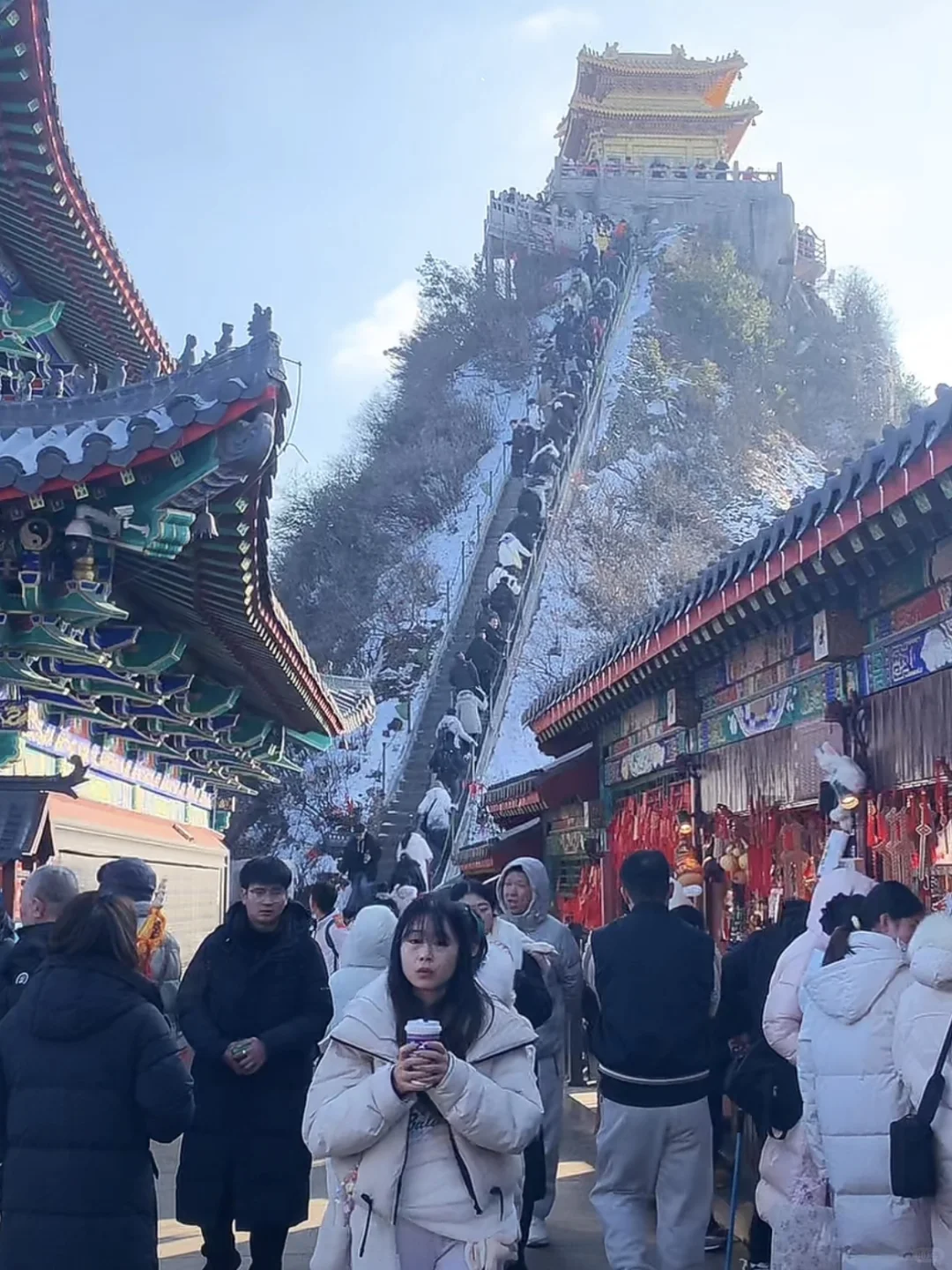 1.8号老君山实况，上来后我直接原地爆炸了……