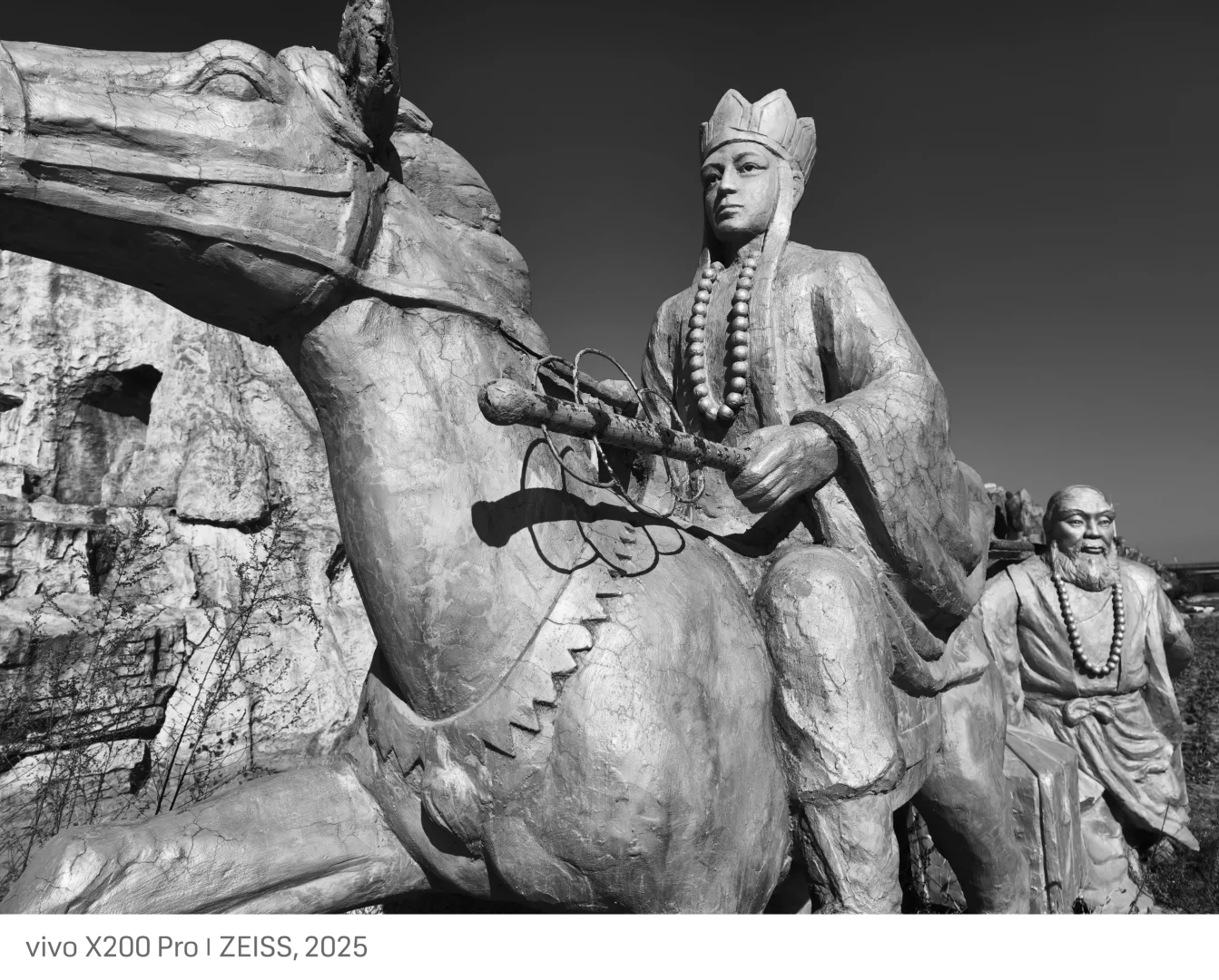 洛阳不愧是大城市，荒废景区都这么高端