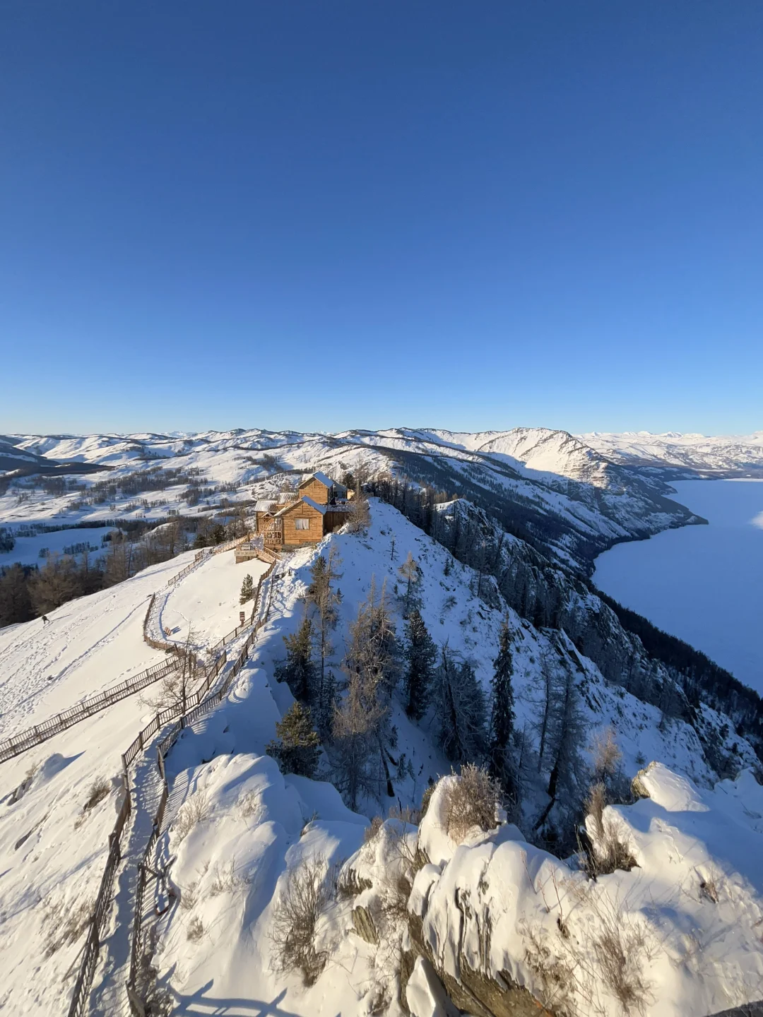 新疆阿勒泰旅游攻略一个人从广州出发