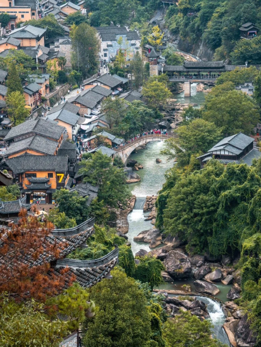 总要去一趟上饶吧，看看悬崖上的仙侠世界