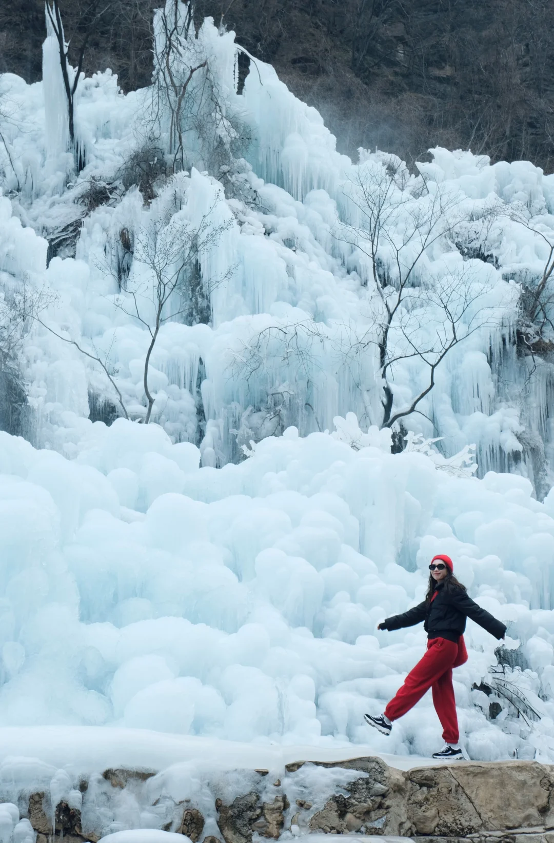 冬天不去看冰瀑布还能去看啥🤩